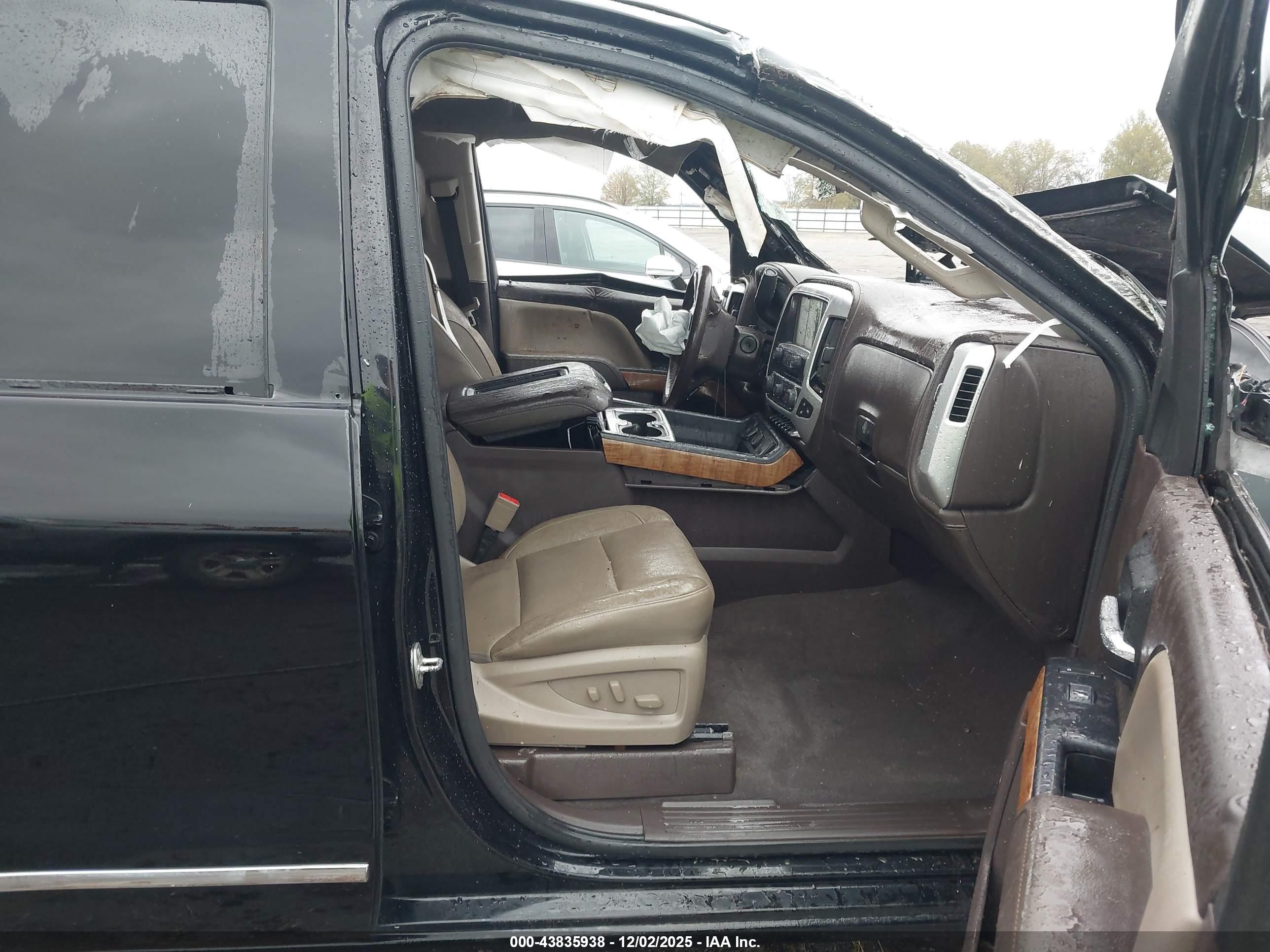 GMC SIERRA image 5