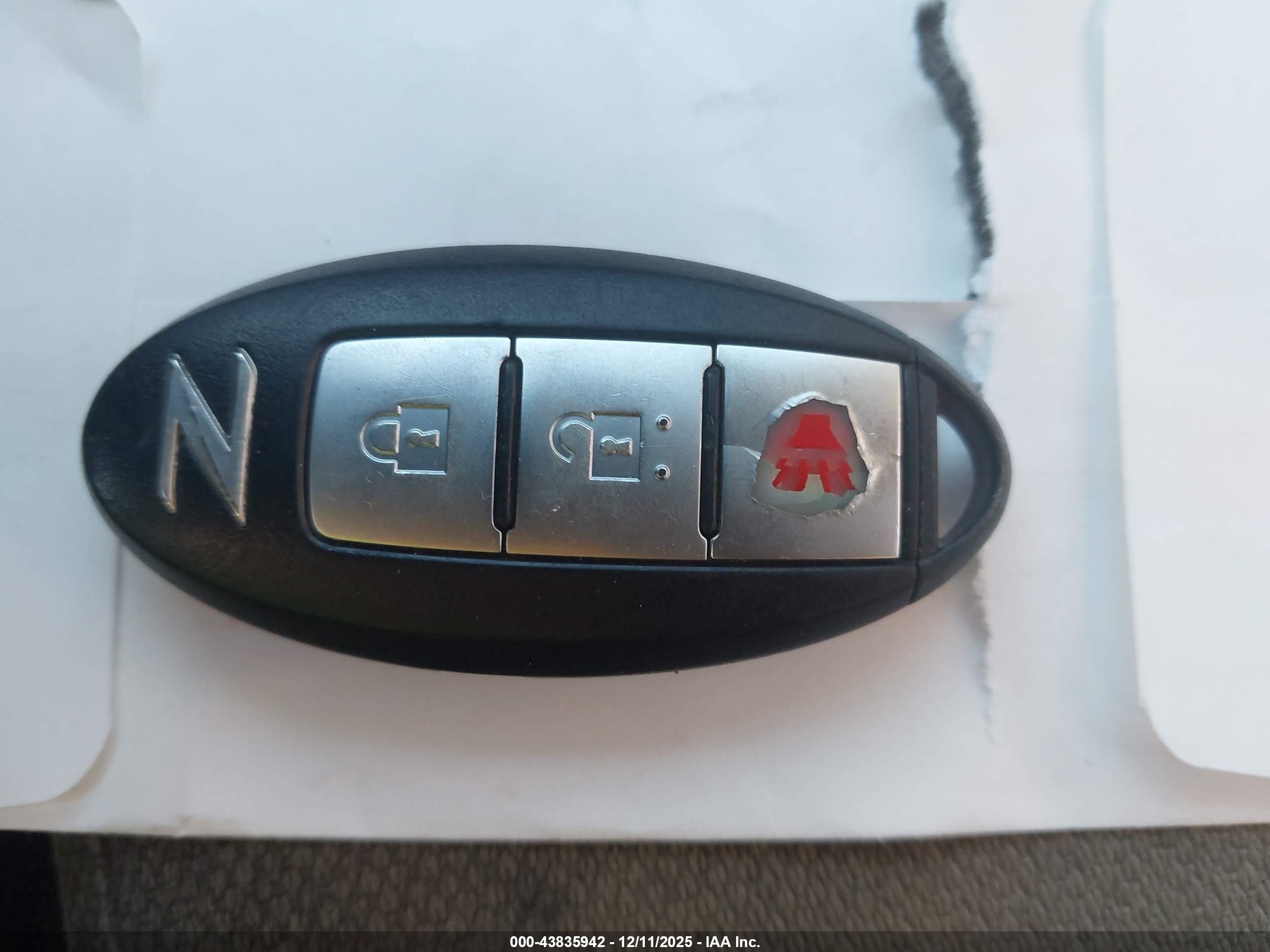 NISSAN 370Z image 11