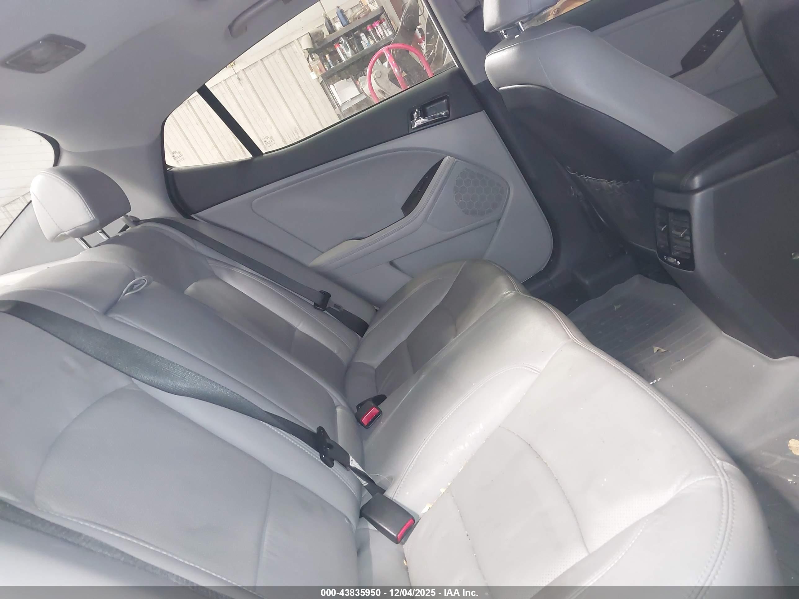 KIA OPTIMA image 8