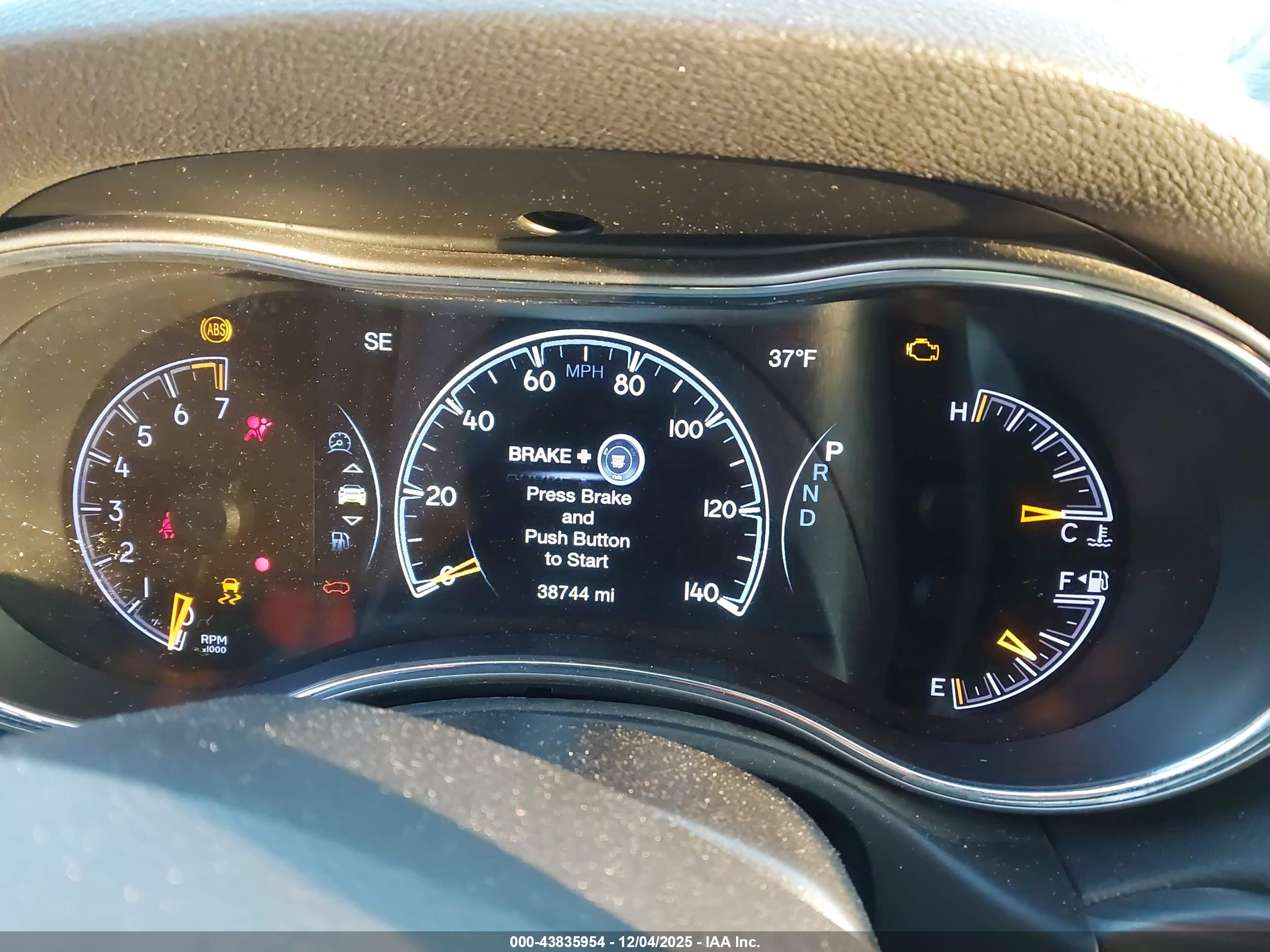 JEEP GRAND image 7