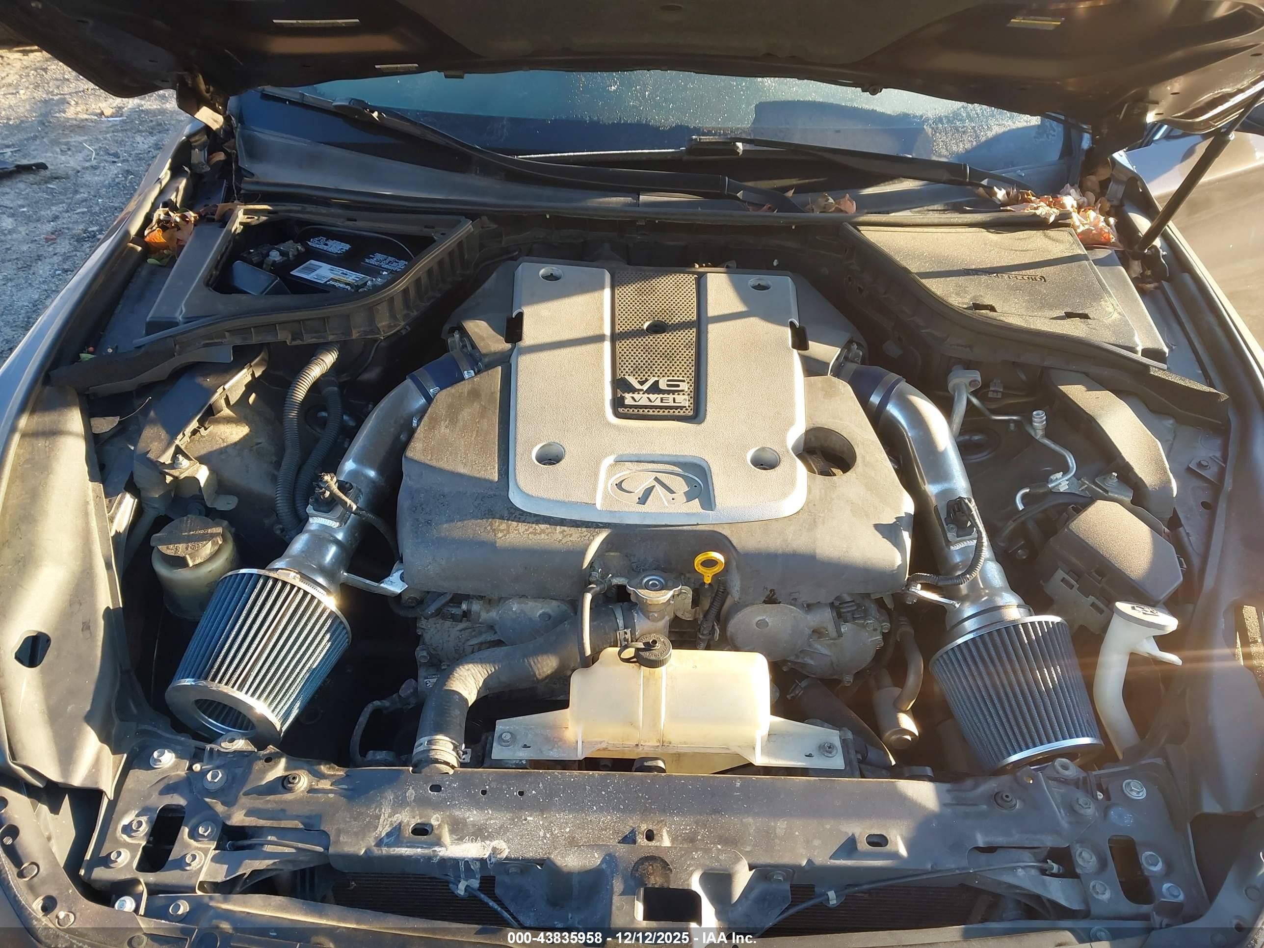 INFINITI Q50 image 10