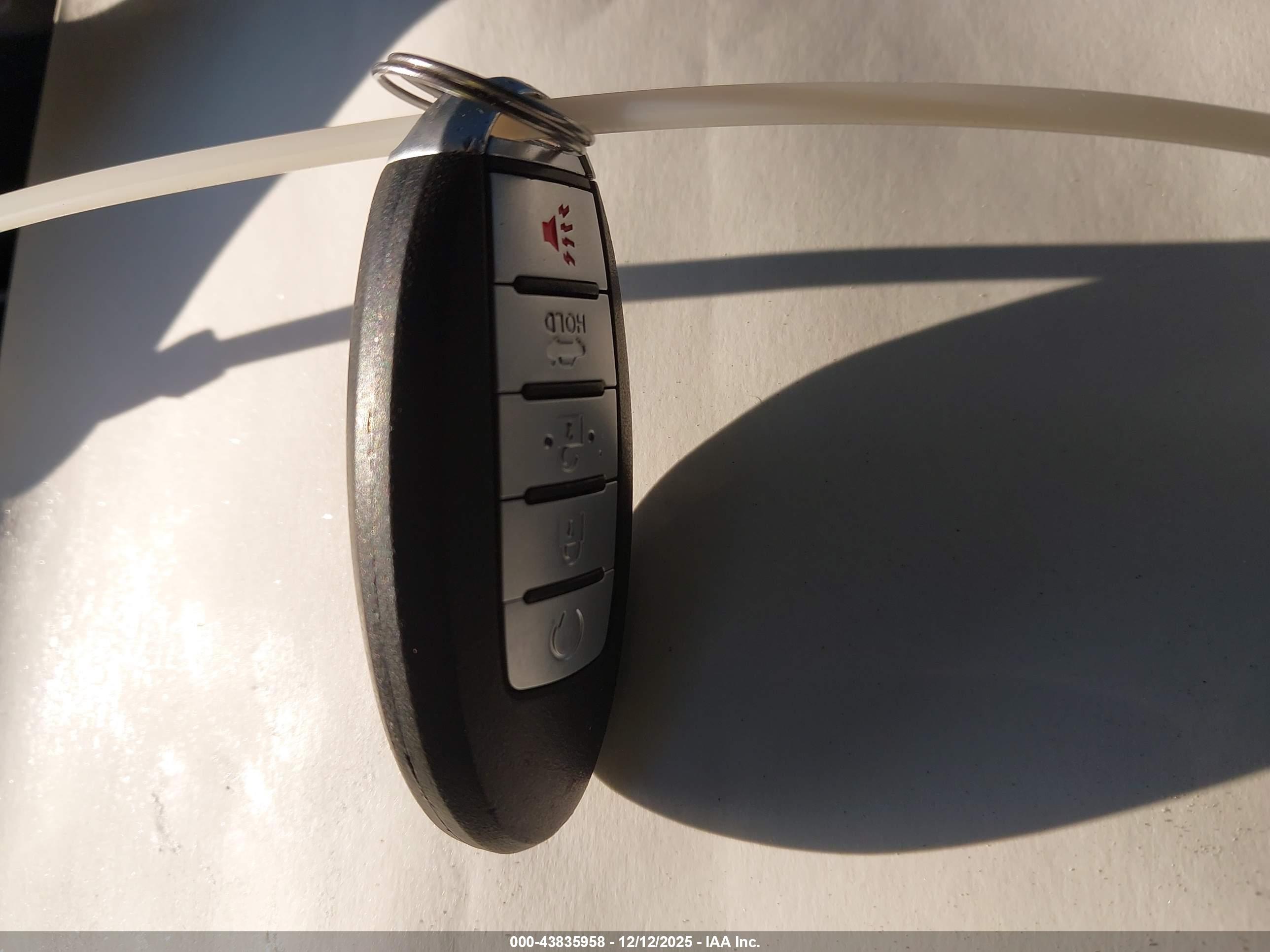 INFINITI Q50 image 11