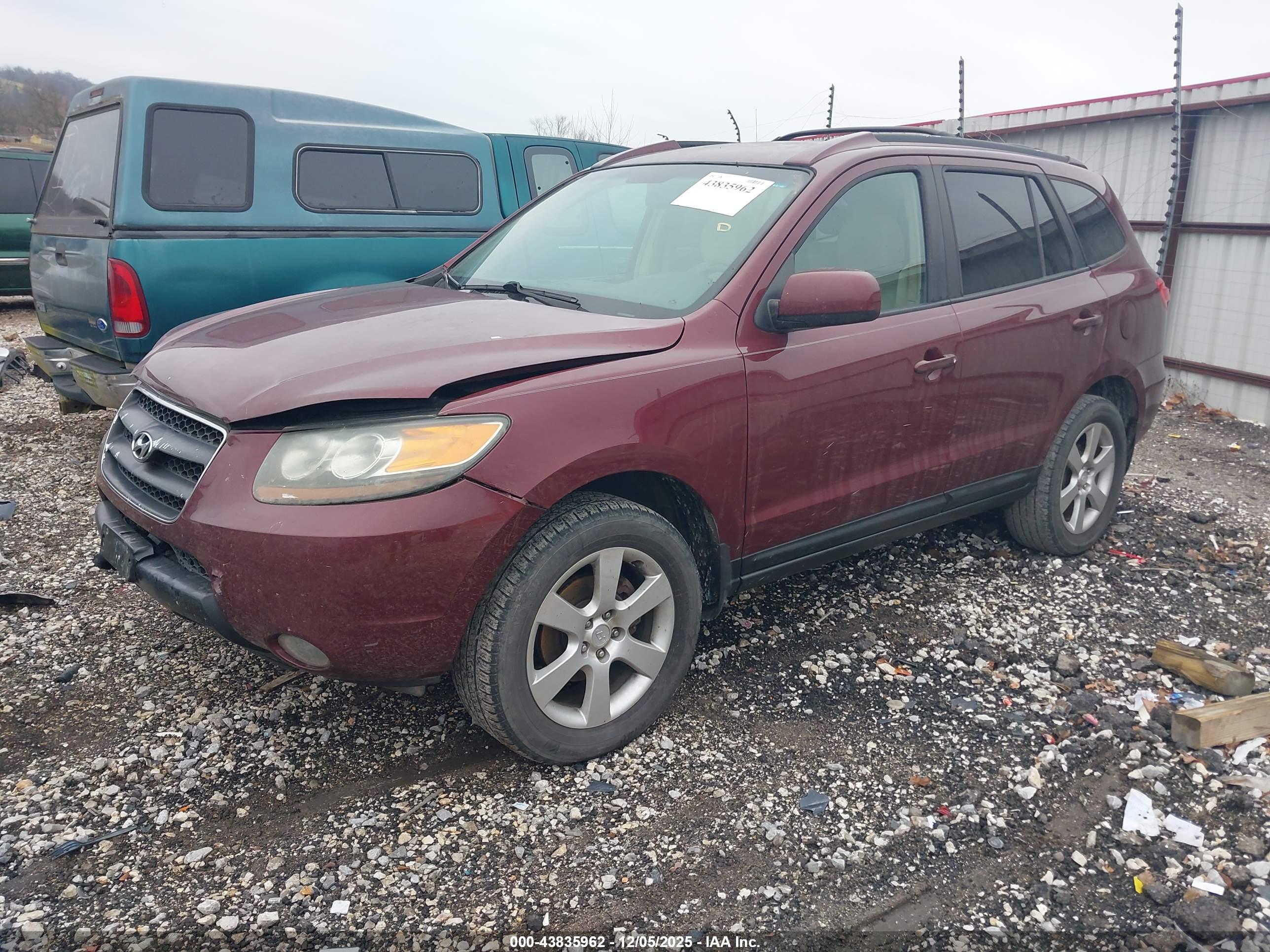 HYUNDAI SANTA image 2