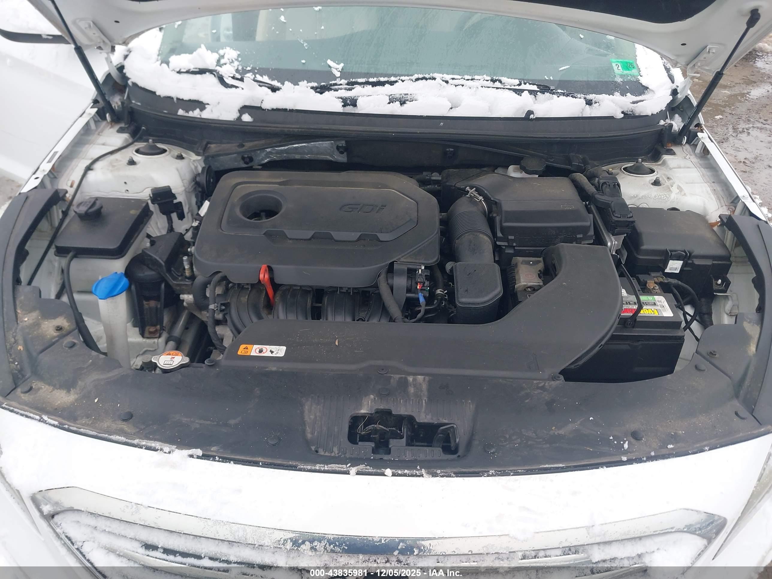 HYUNDAI SONATA image 10