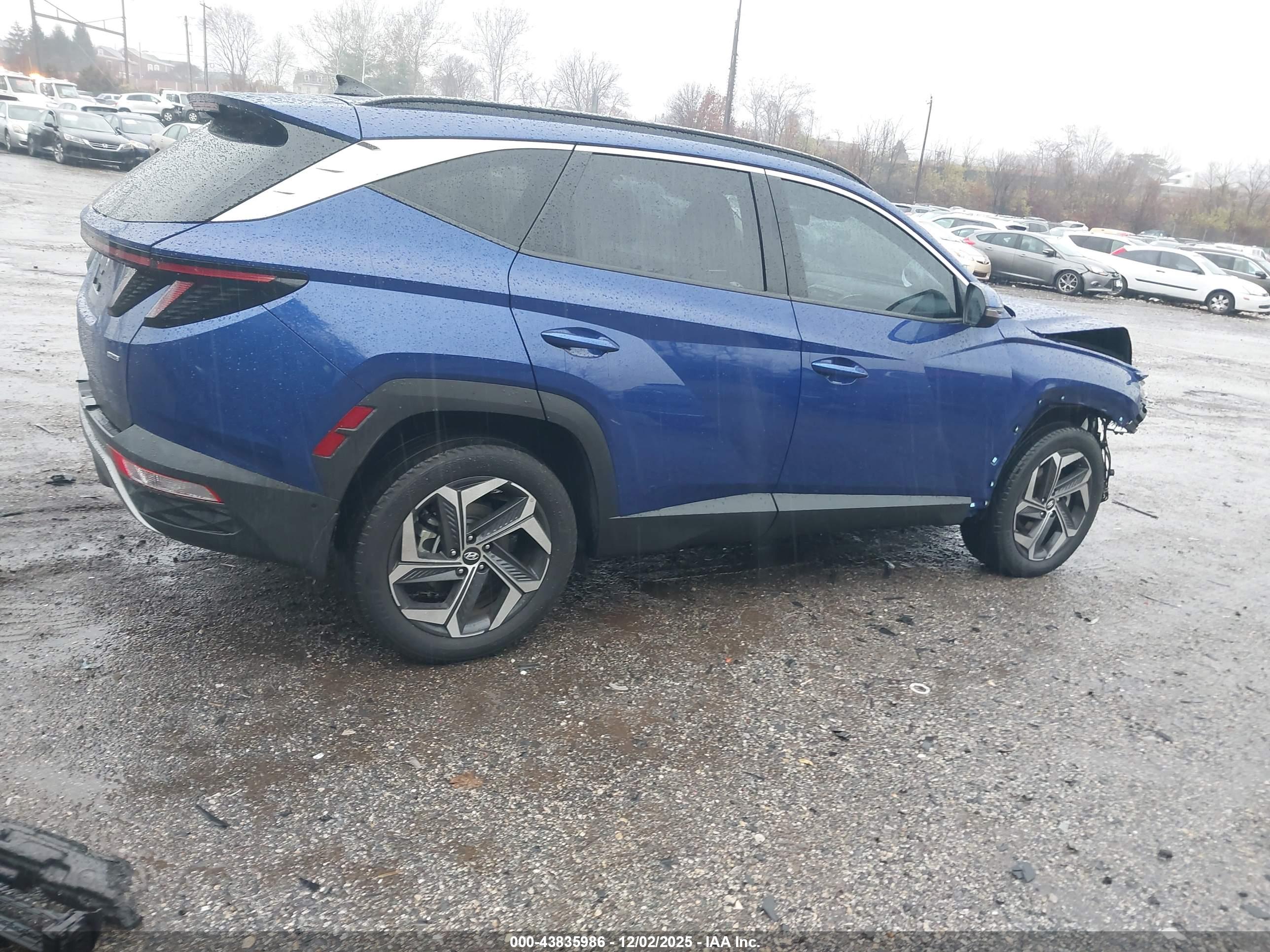 HYUNDAI TUCSON image 4