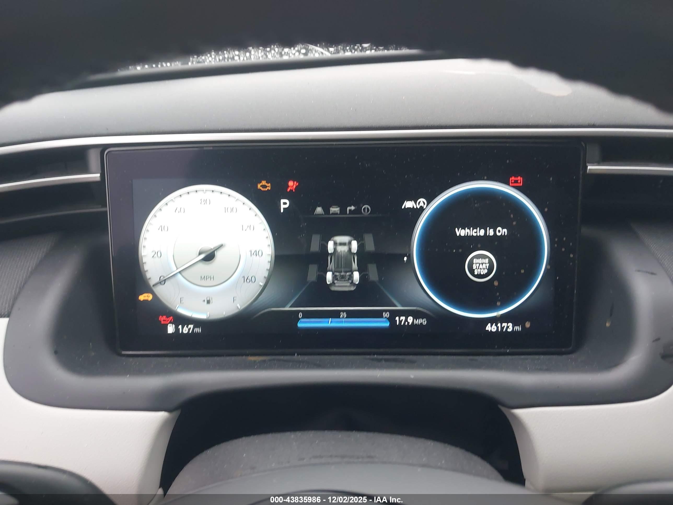 HYUNDAI TUCSON image 7