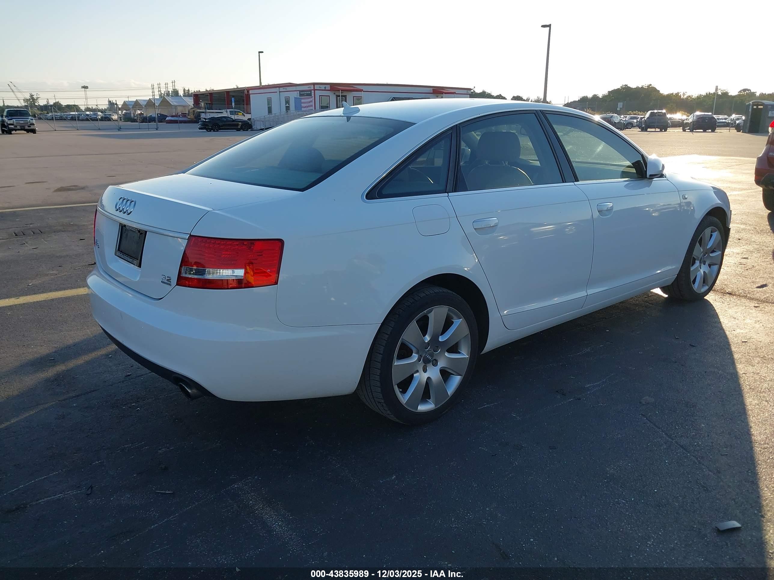 AUDI A6 image 4