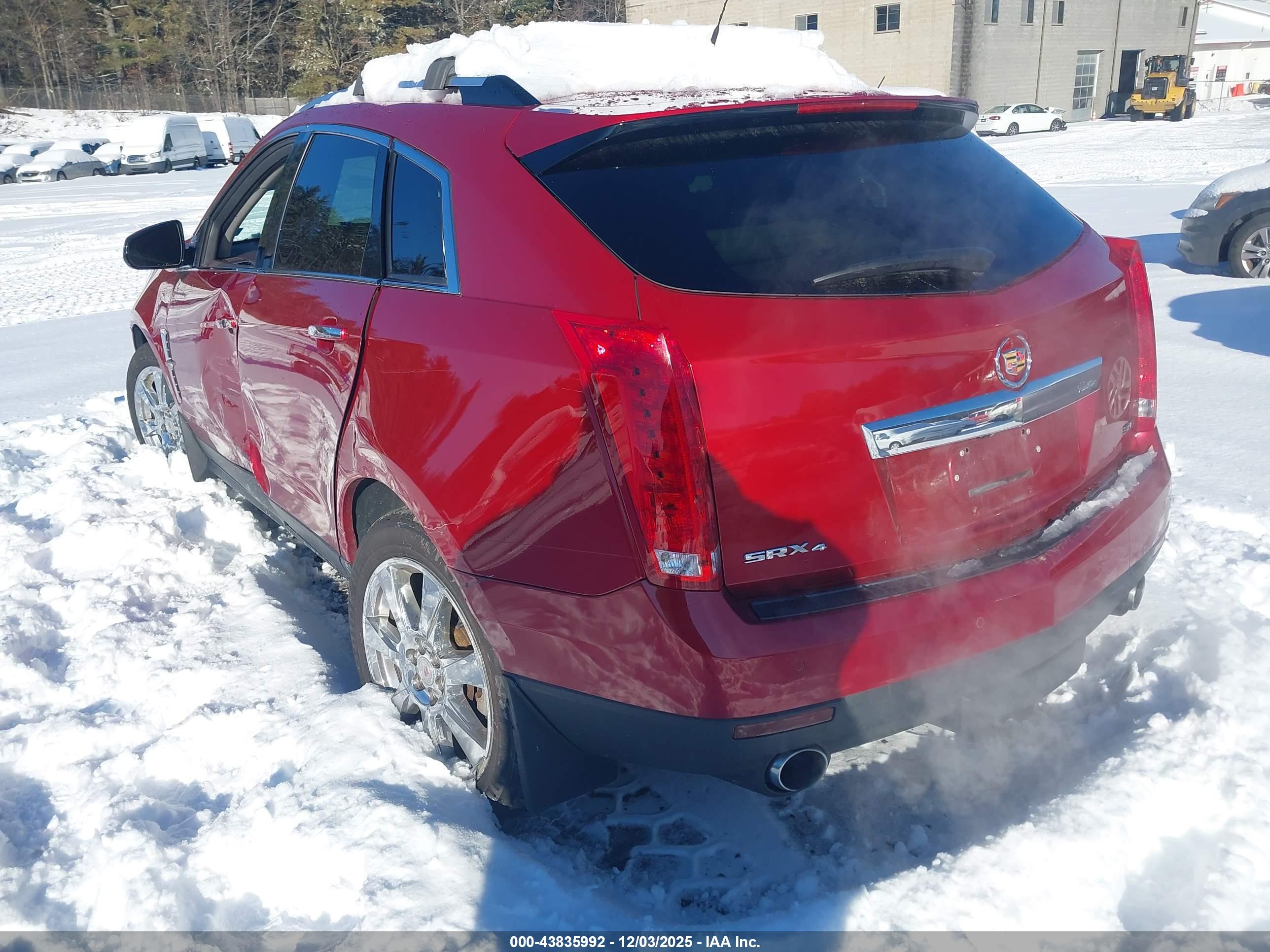 CADILLAC SRX image 3