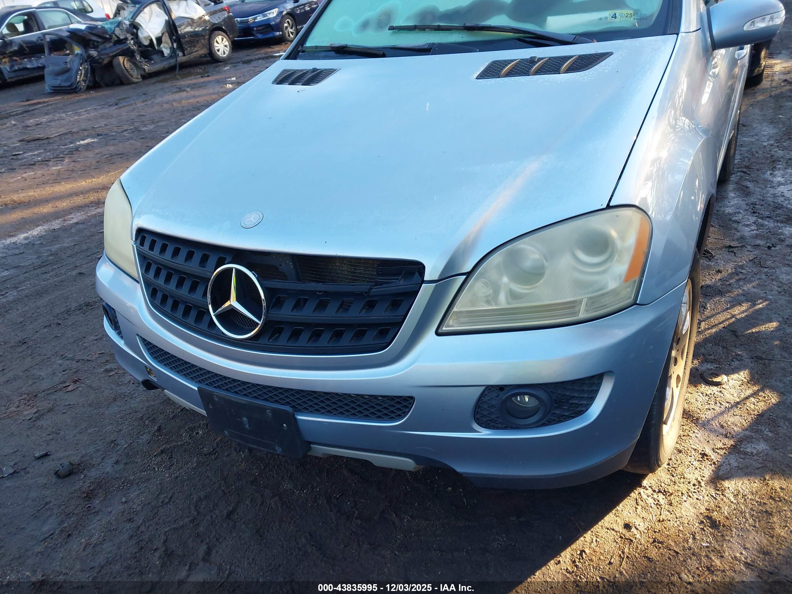MERCEDES-BENZ ML image 6