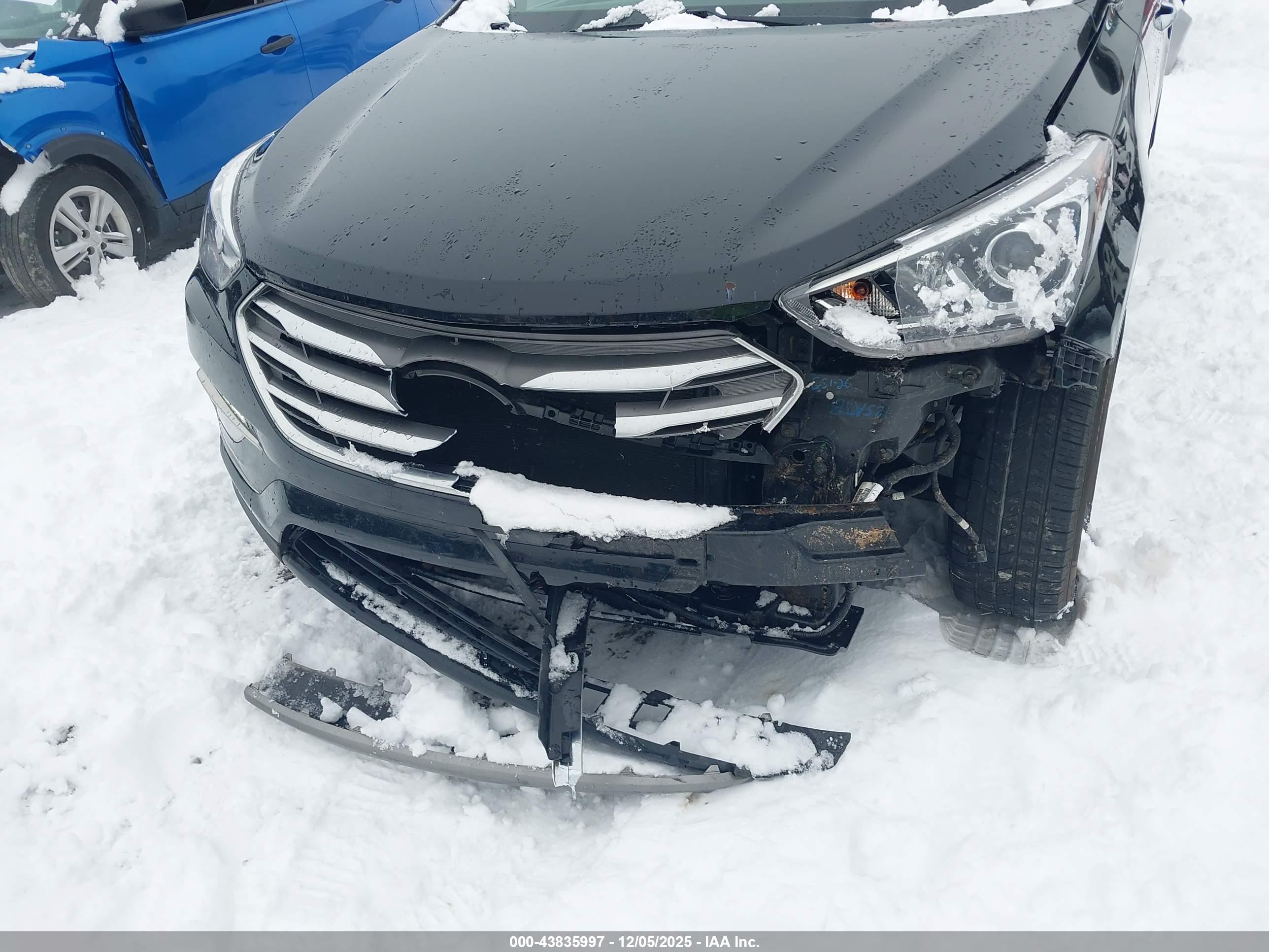 HYUNDAI SANTA image 6