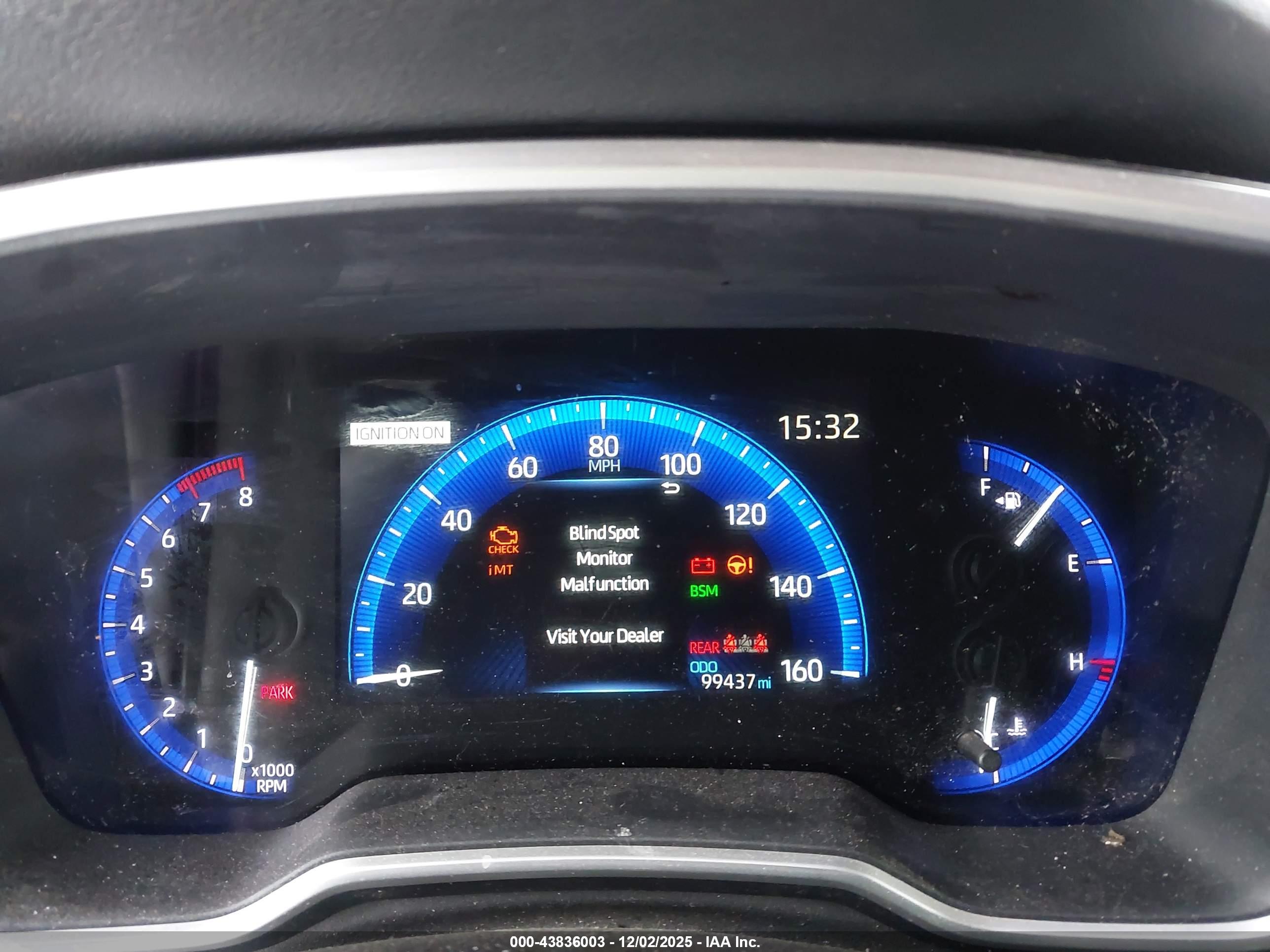 TOYOTA COROLLA image 7