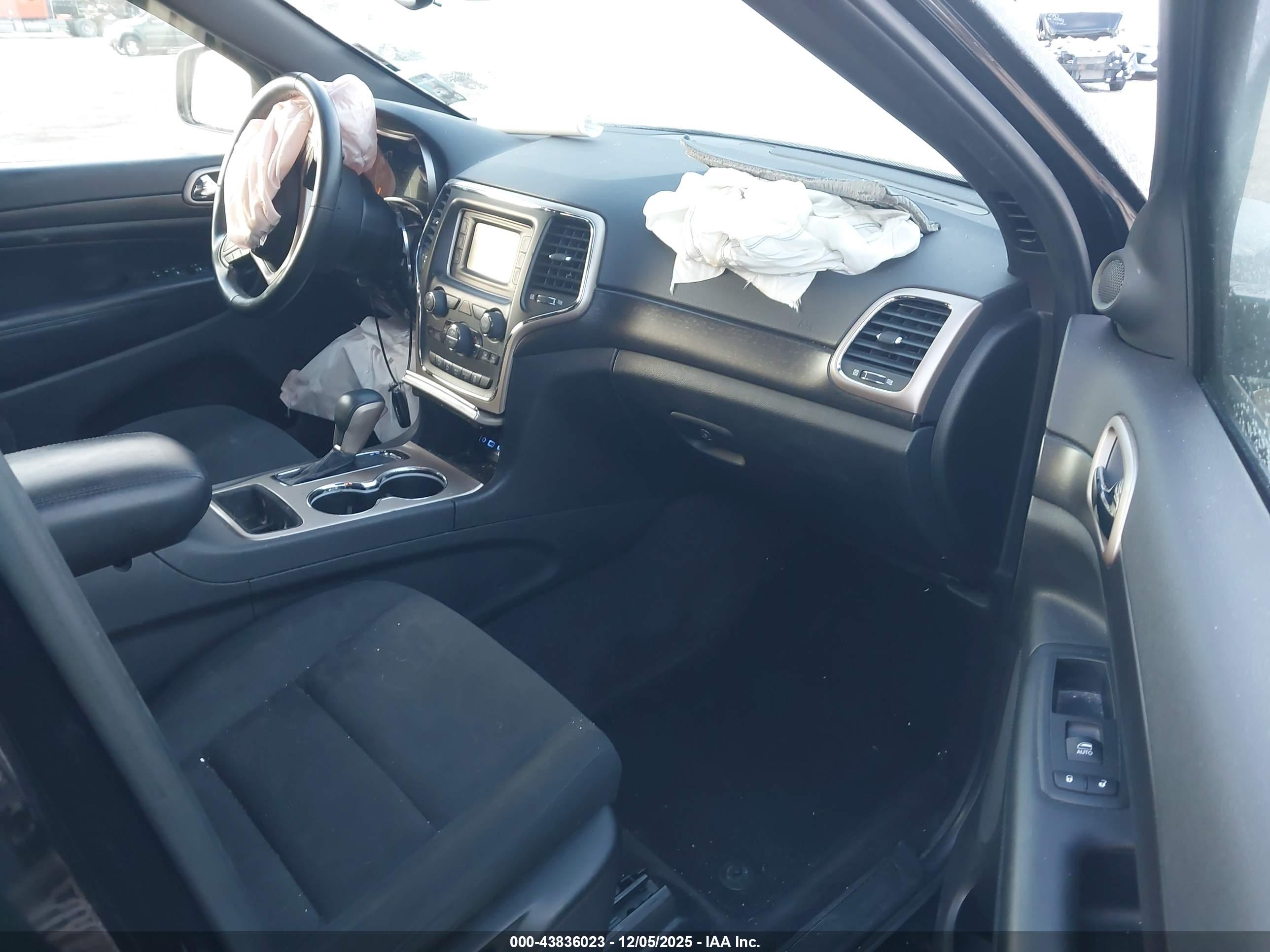 JEEP GRAND image 5