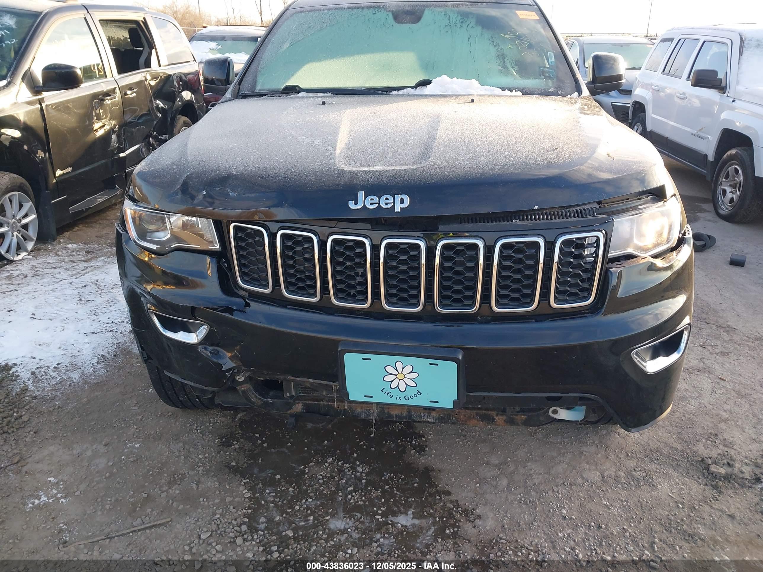 JEEP GRAND image 6