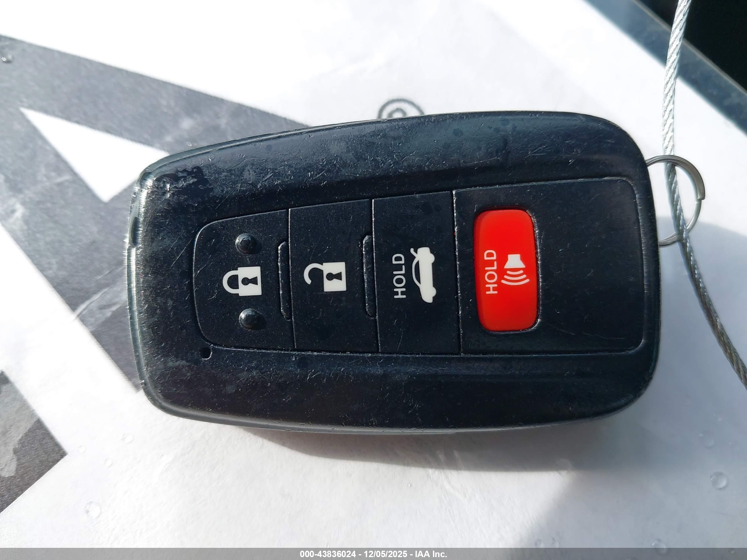 TOYOTA CAMRY image 11