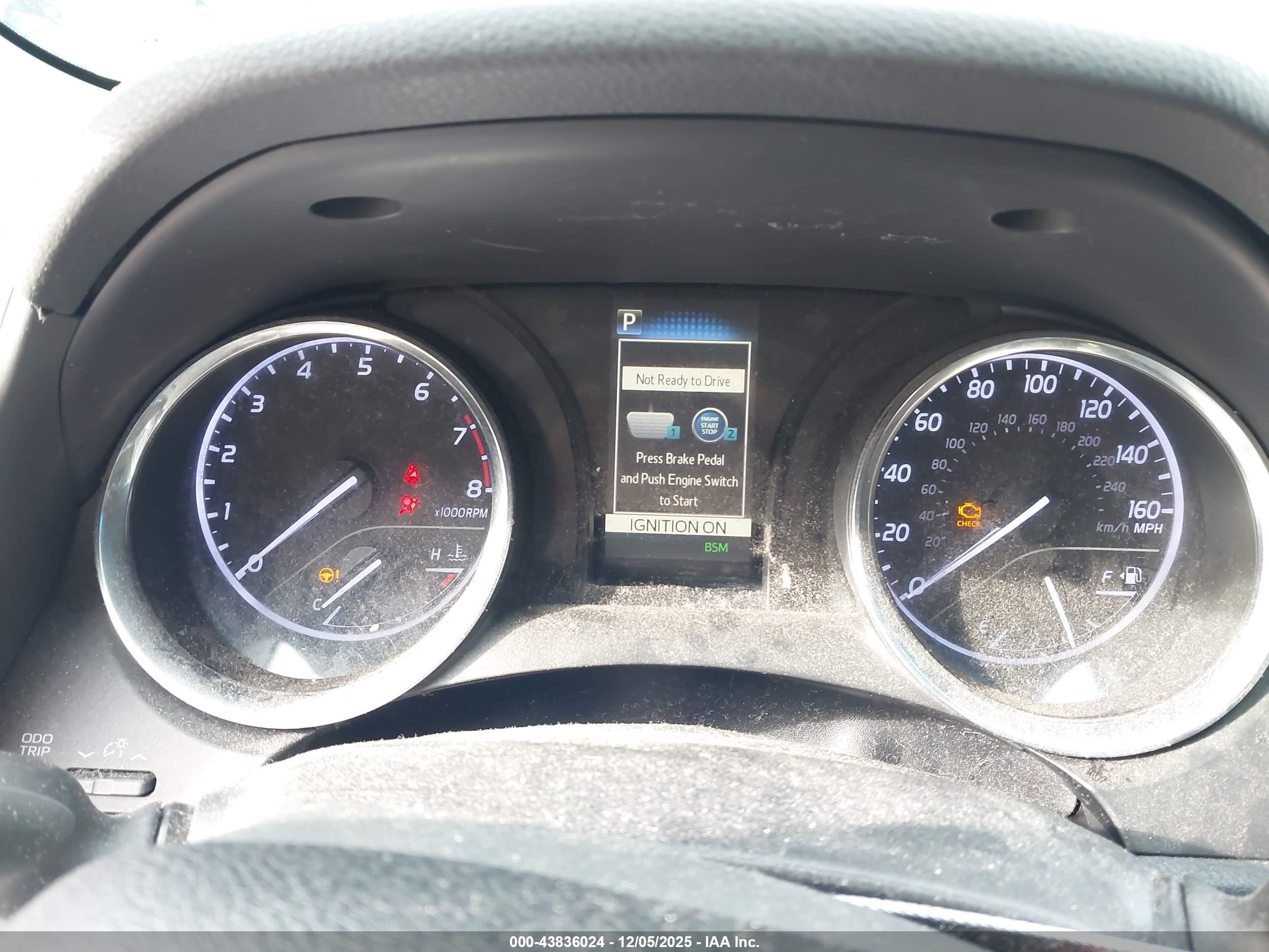 TOYOTA CAMRY image 7