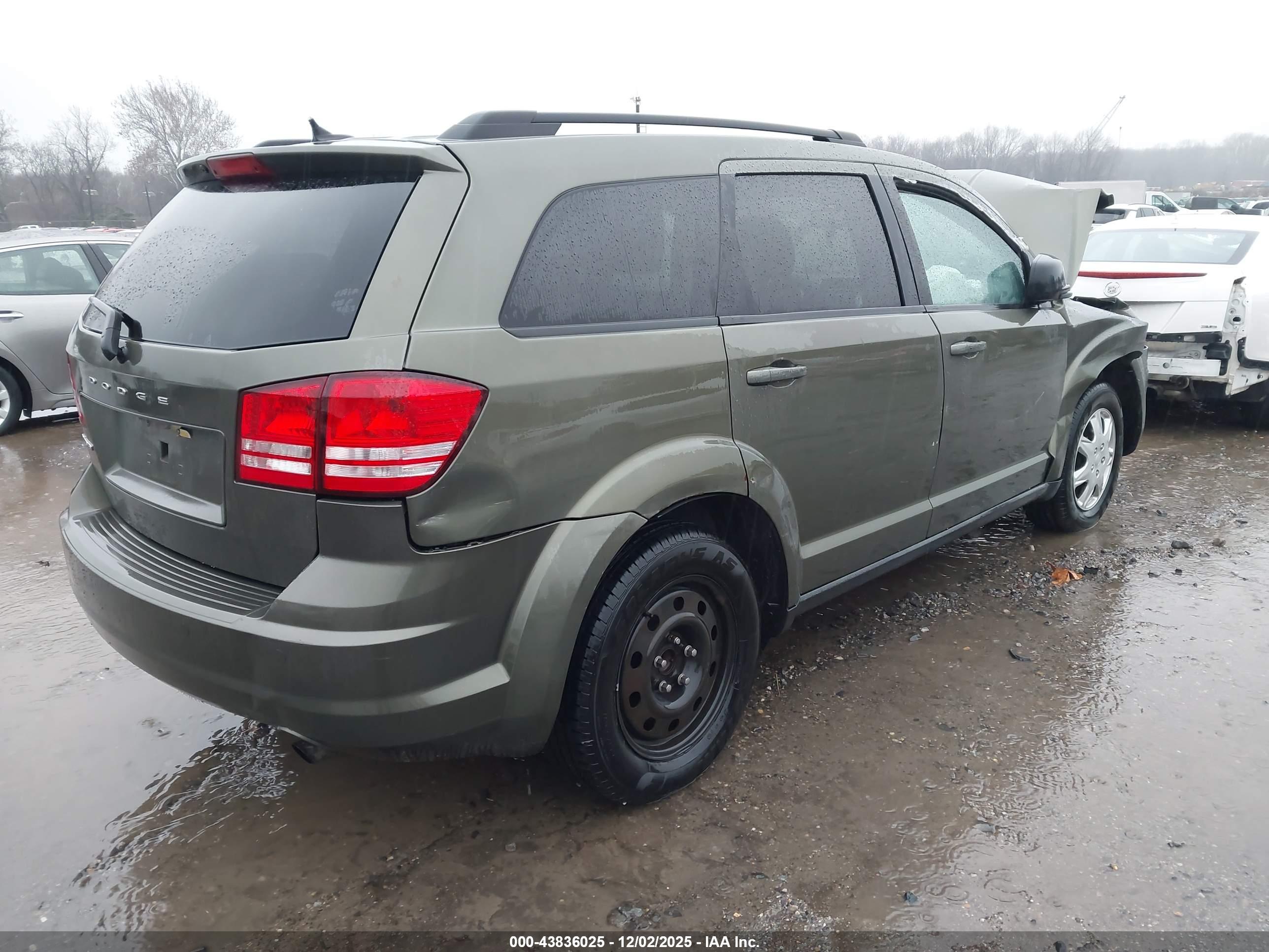 DODGE JOURNEY image 4