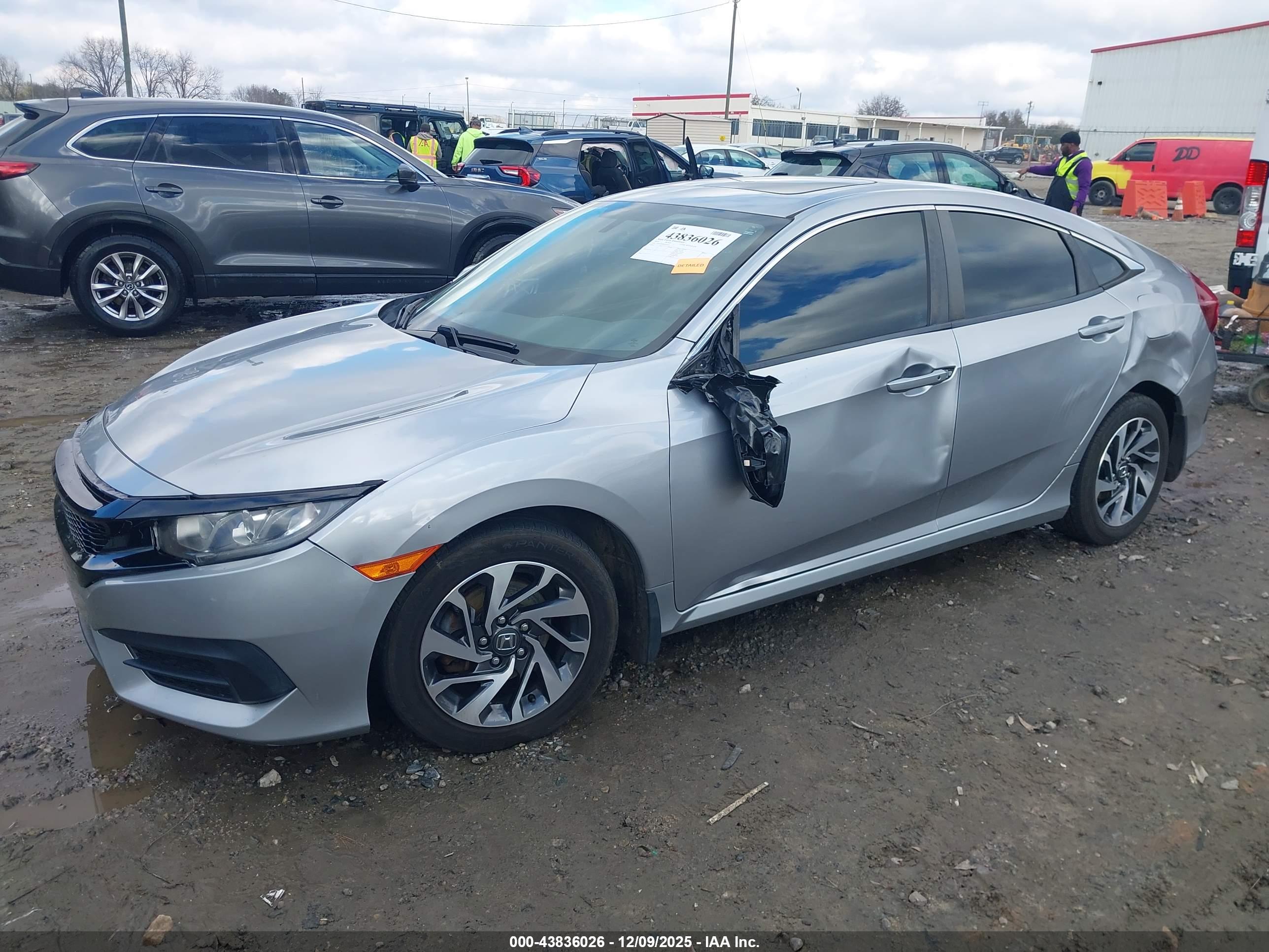 HONDA CIVIC image 6