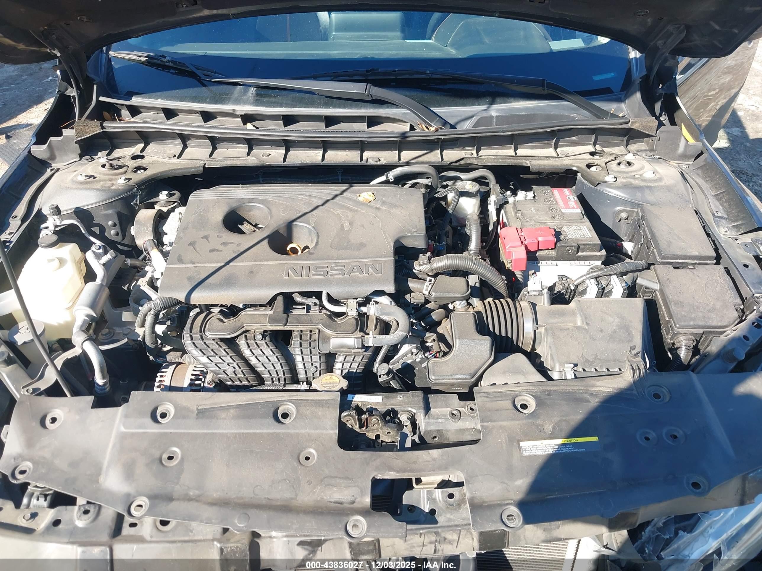 NISSAN ALTIMA image 10