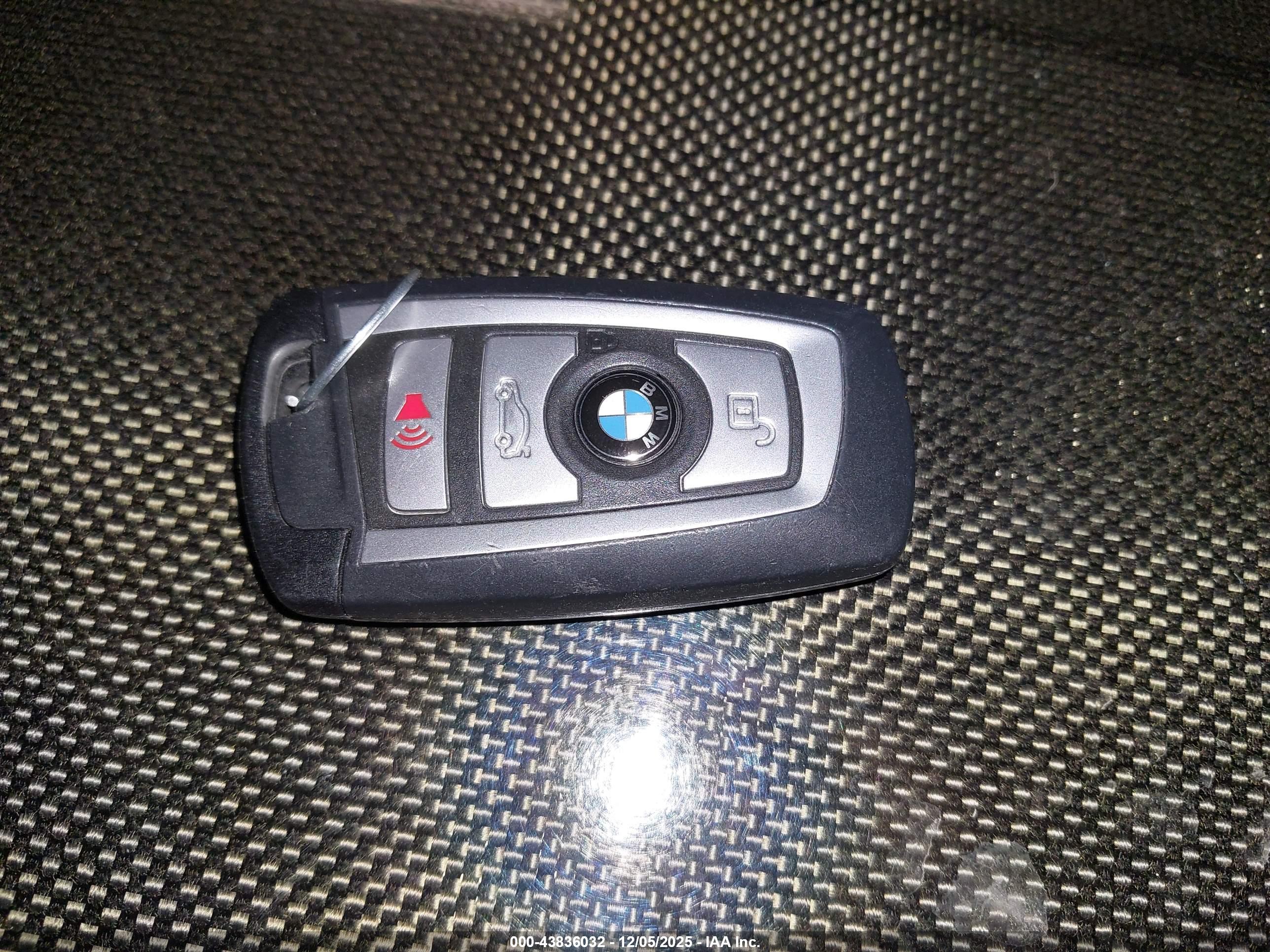 BMW M3 image 11