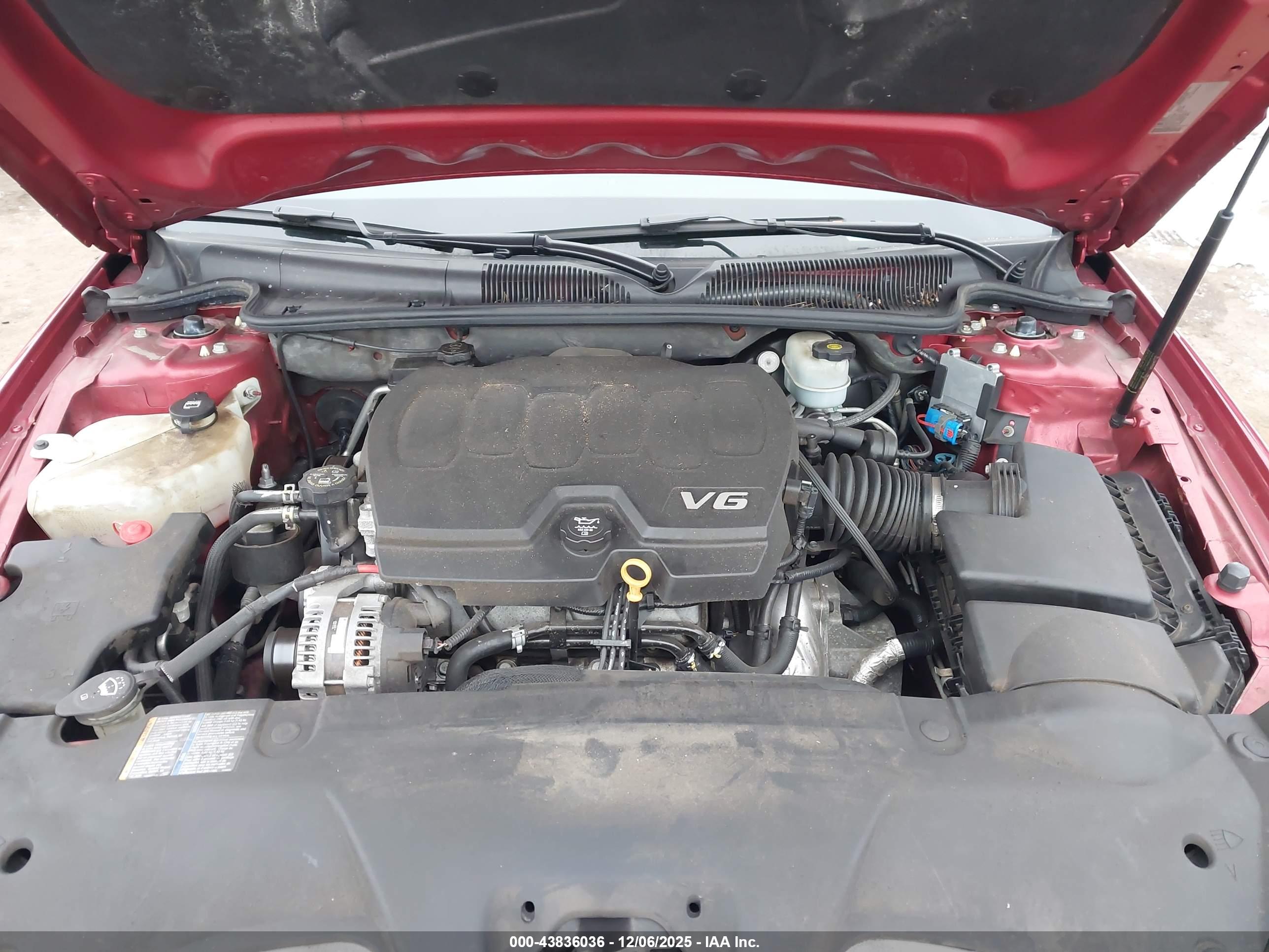 BUICK LUCERNE image 10