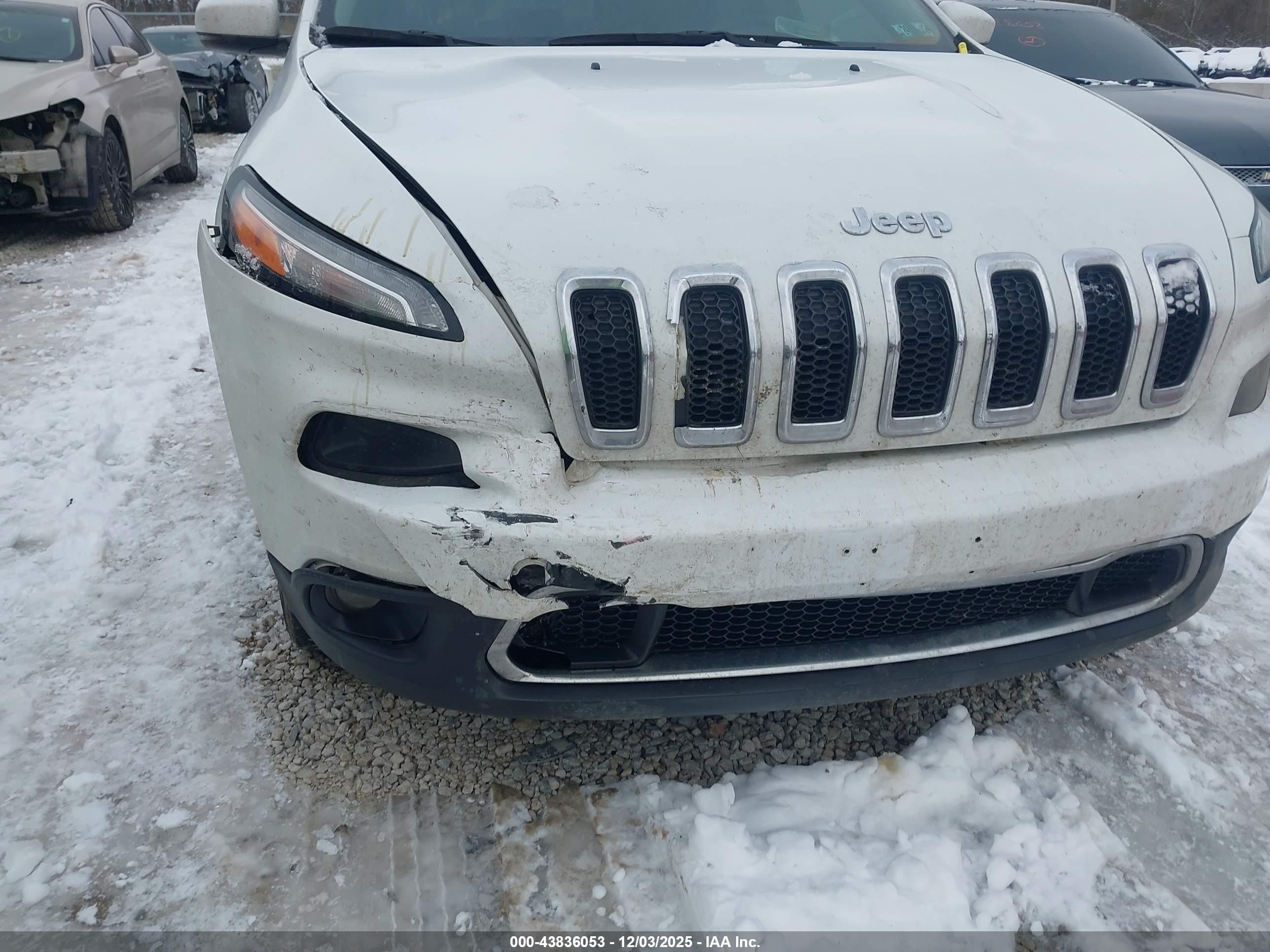JEEP CHEROKEE image 6
