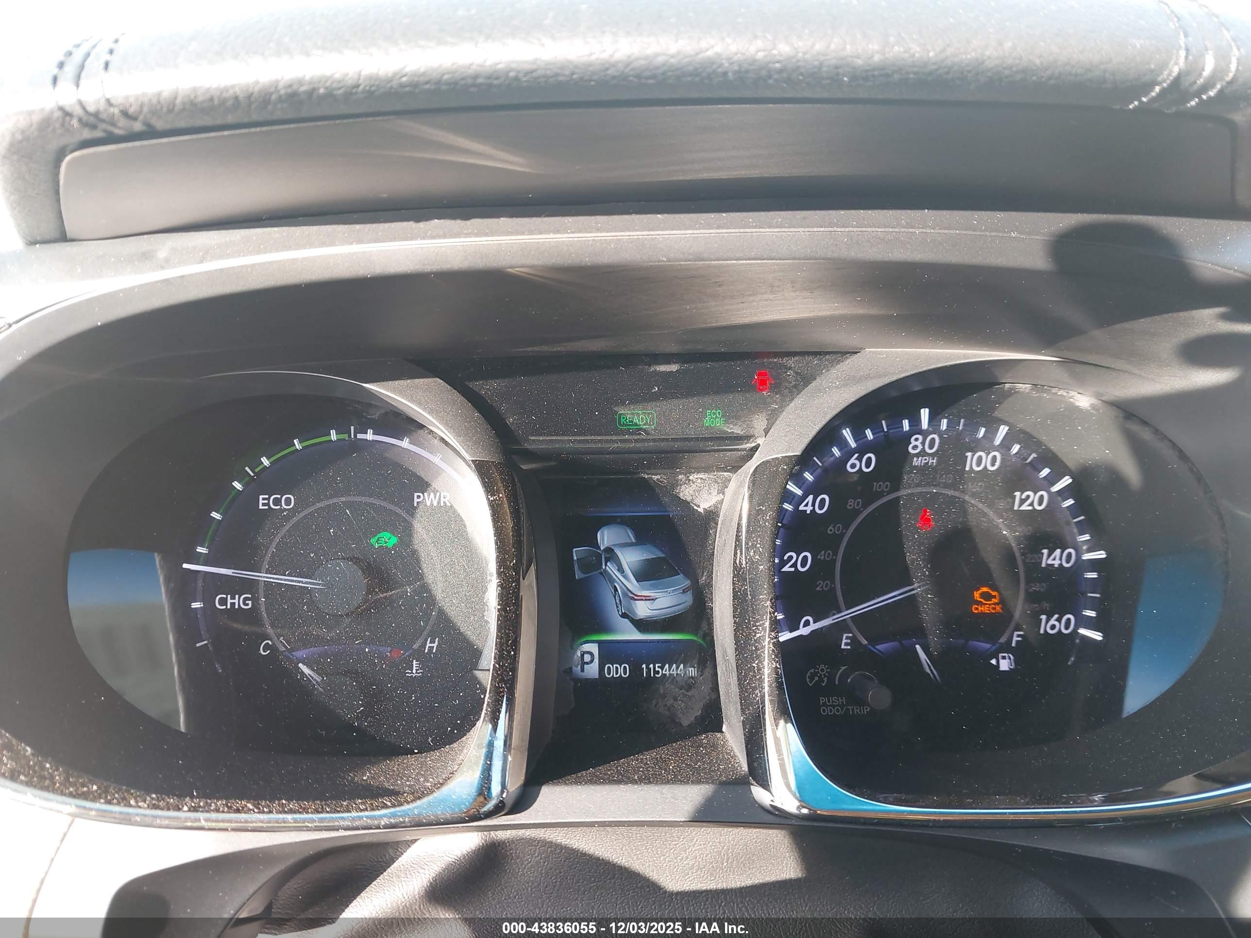 TOYOTA AVALON image 7