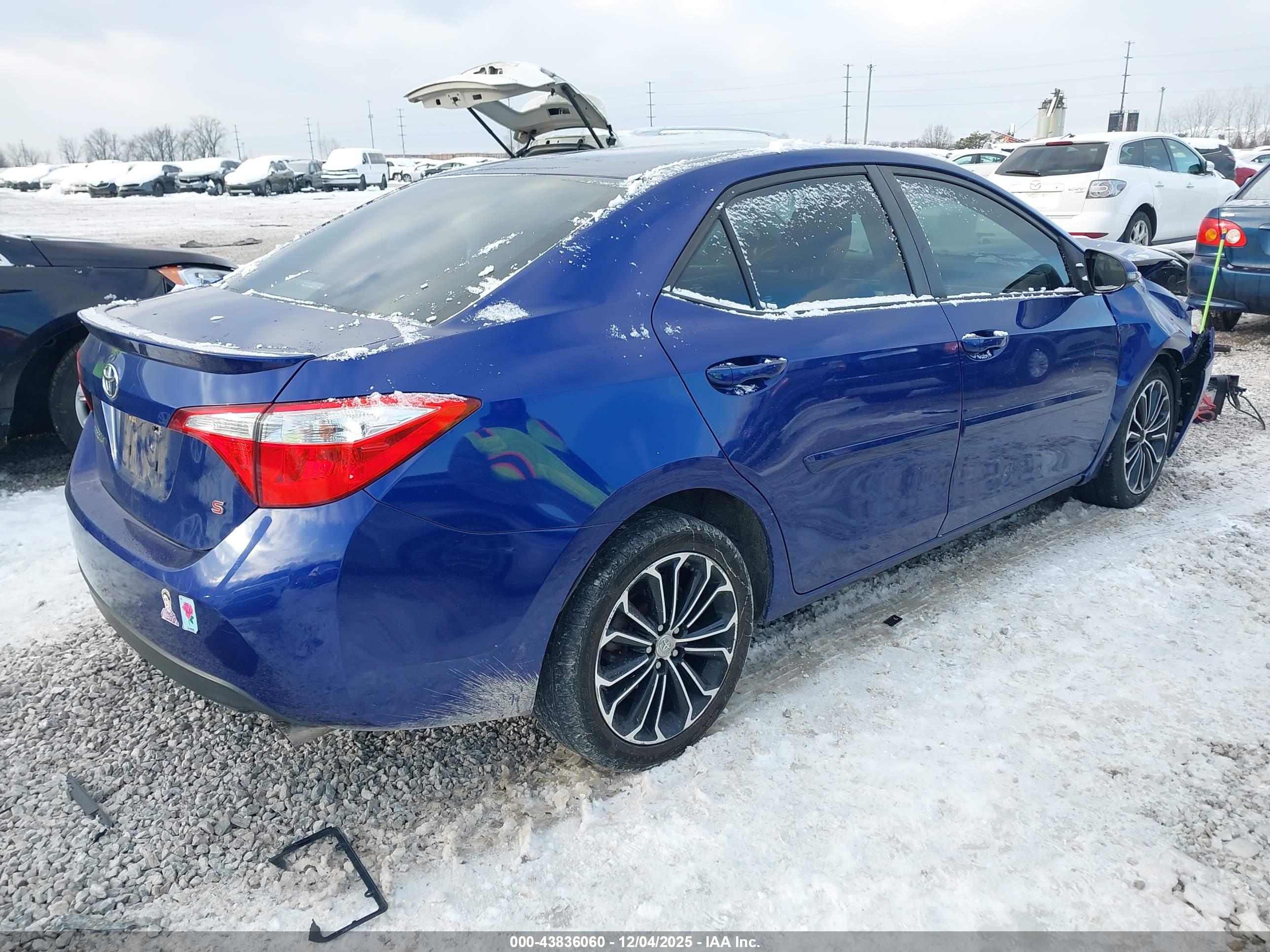 TOYOTA COROLLA image 4