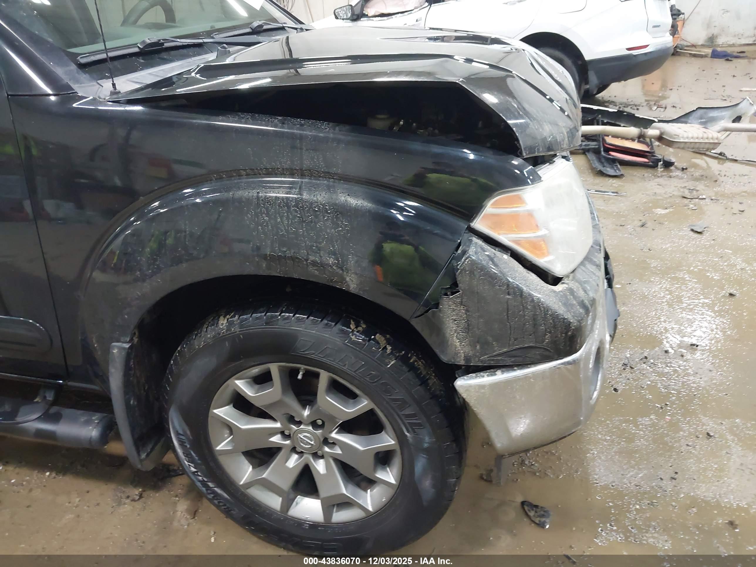 NISSAN FRONTIER image 6
