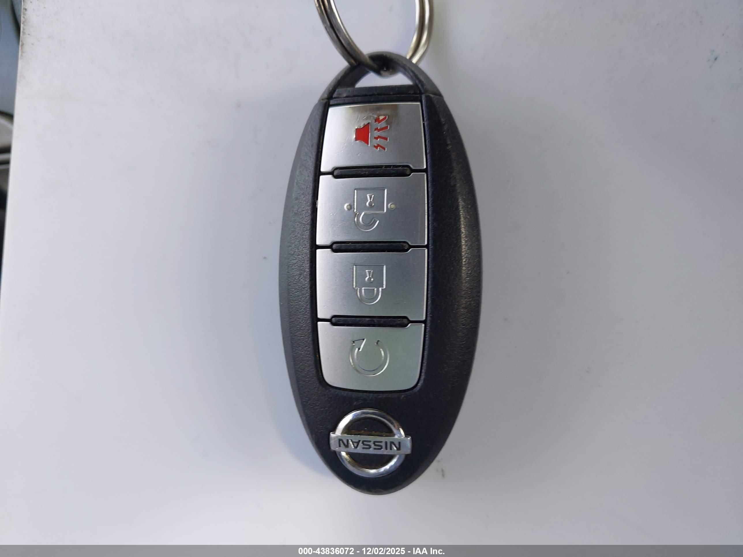NISSAN PATHFINDER image 11