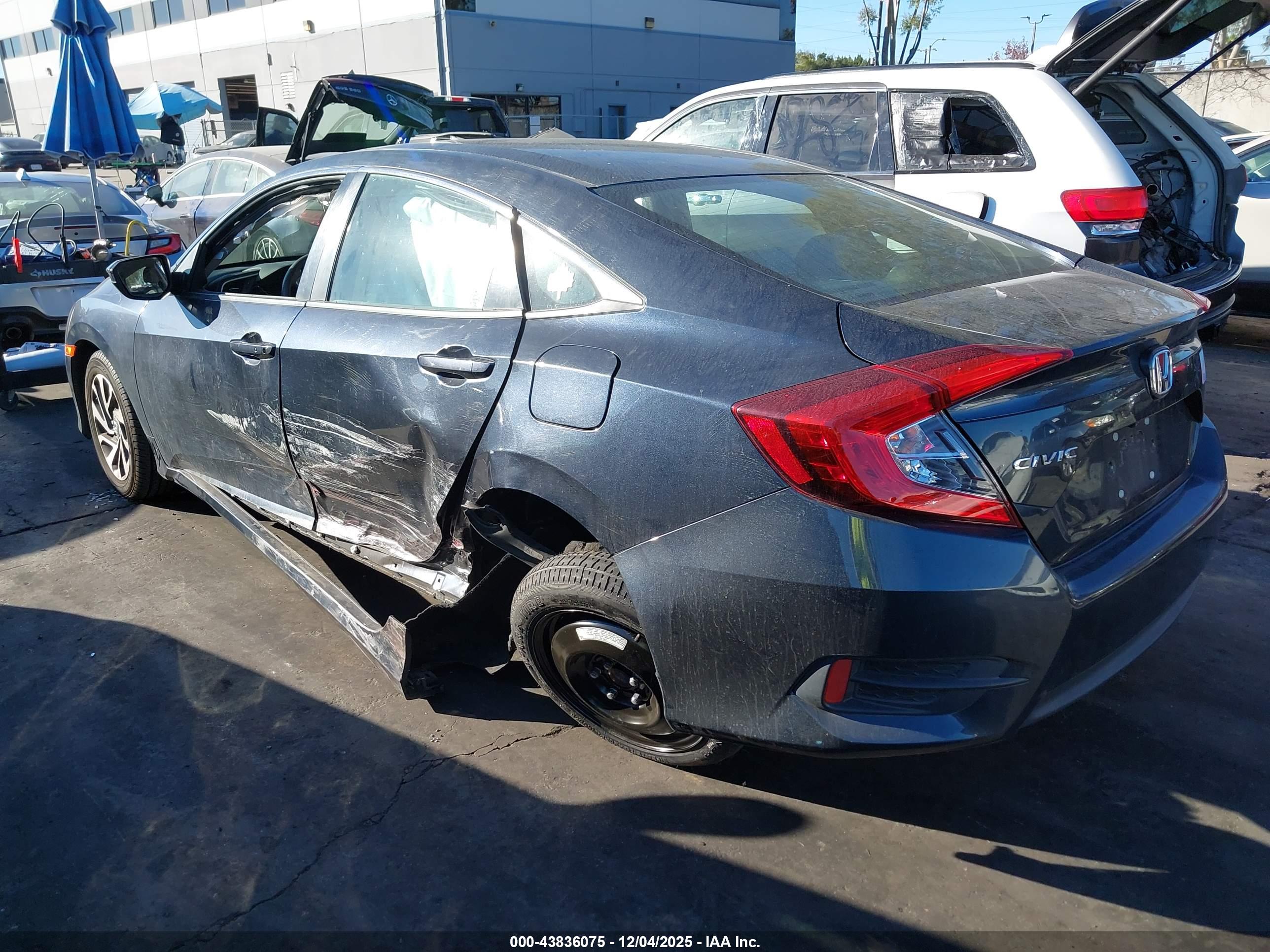 HONDA CIVIC image 3
