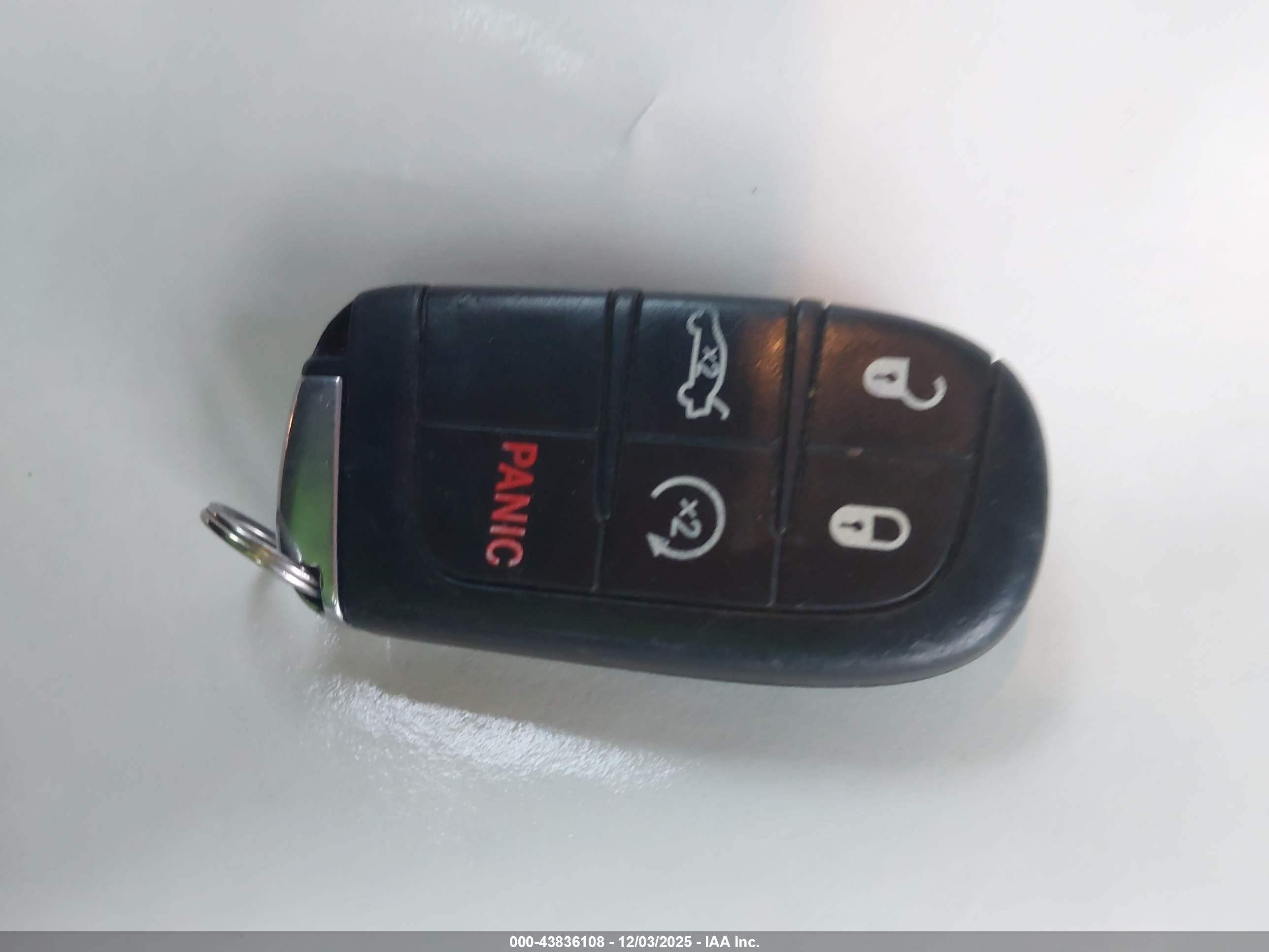 DODGE CHALLENGER image 11