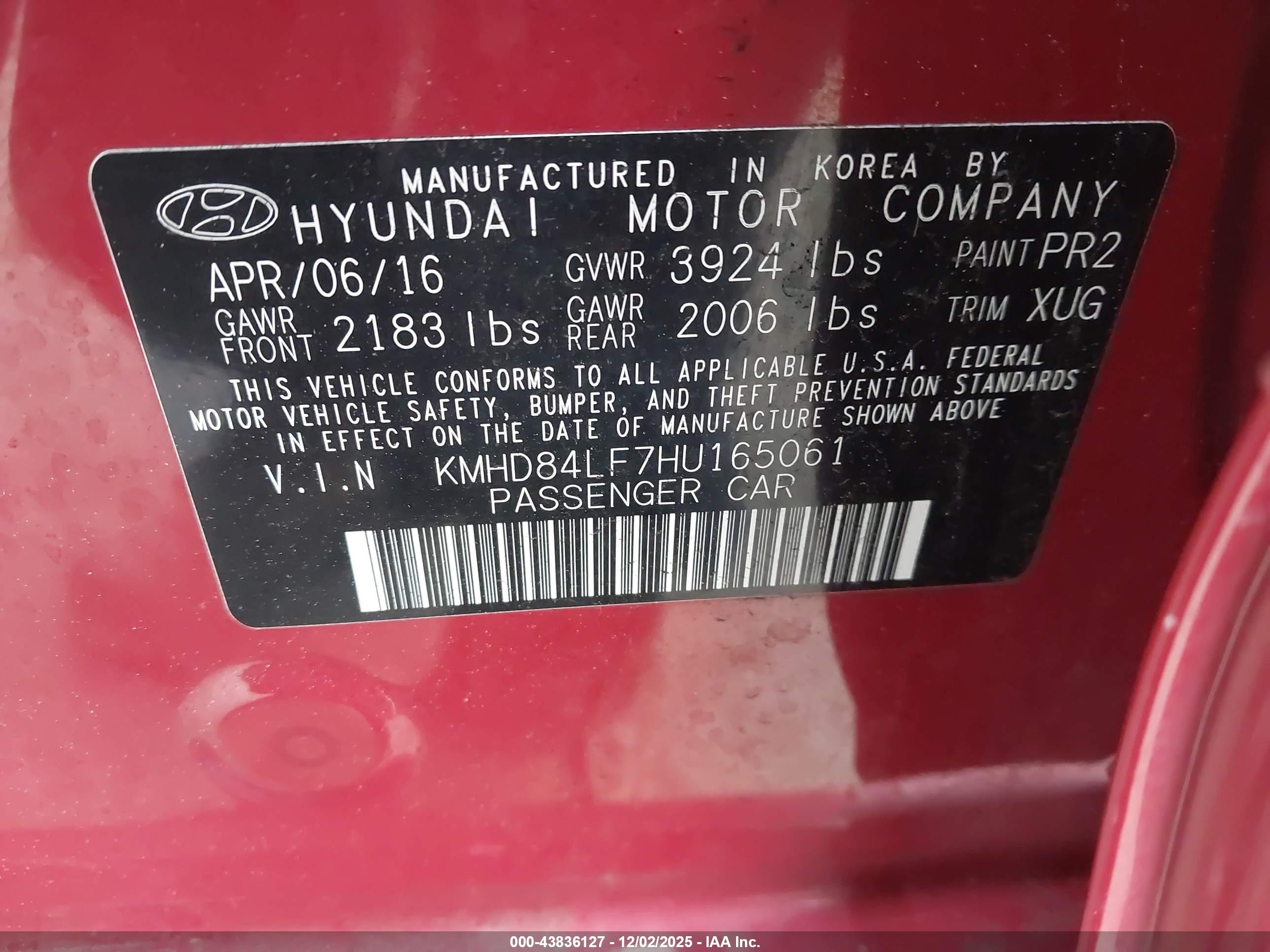 HYUNDAI ELANTRA image 9