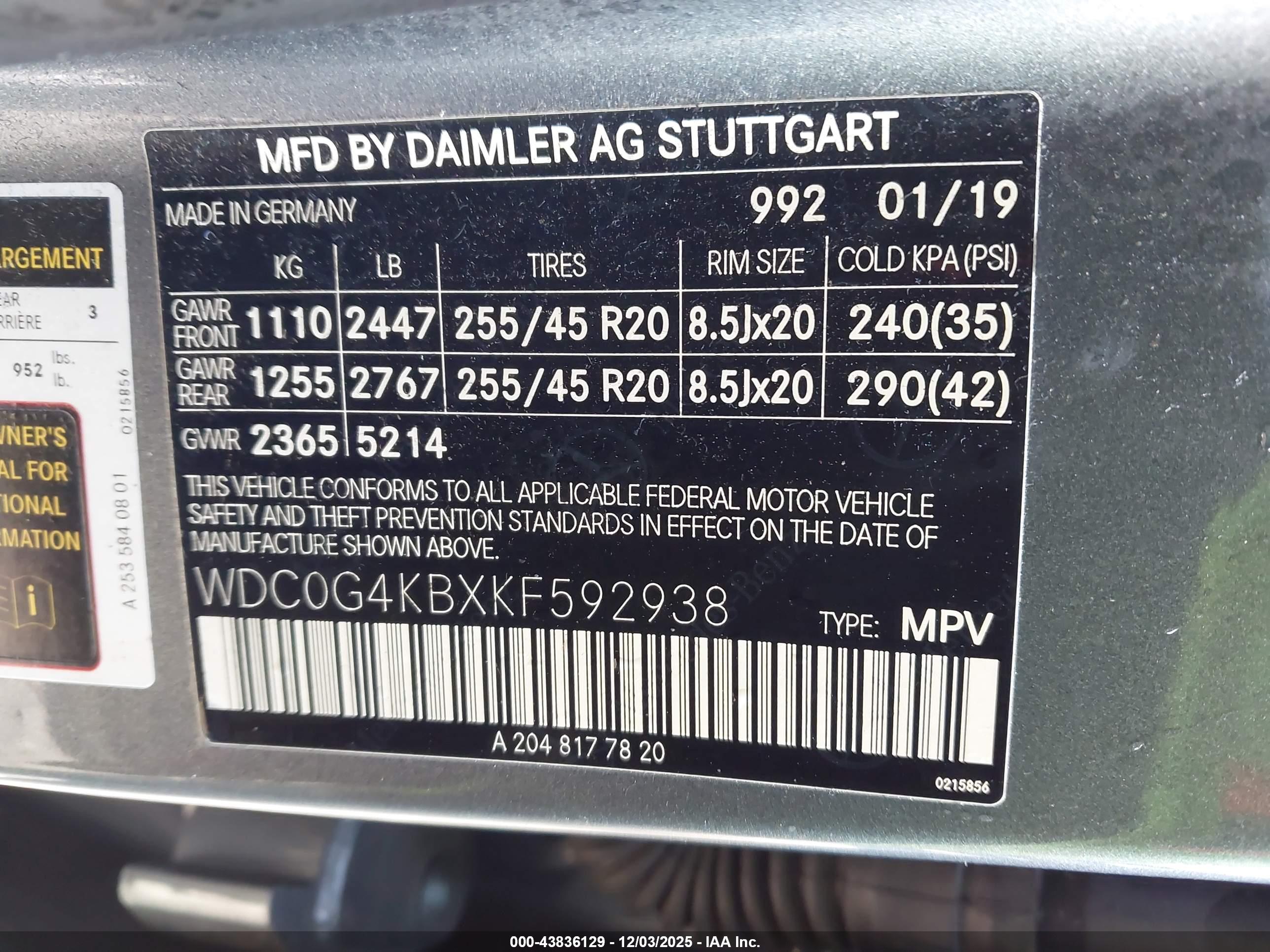 MERCEDES-BENZ GLC image 9