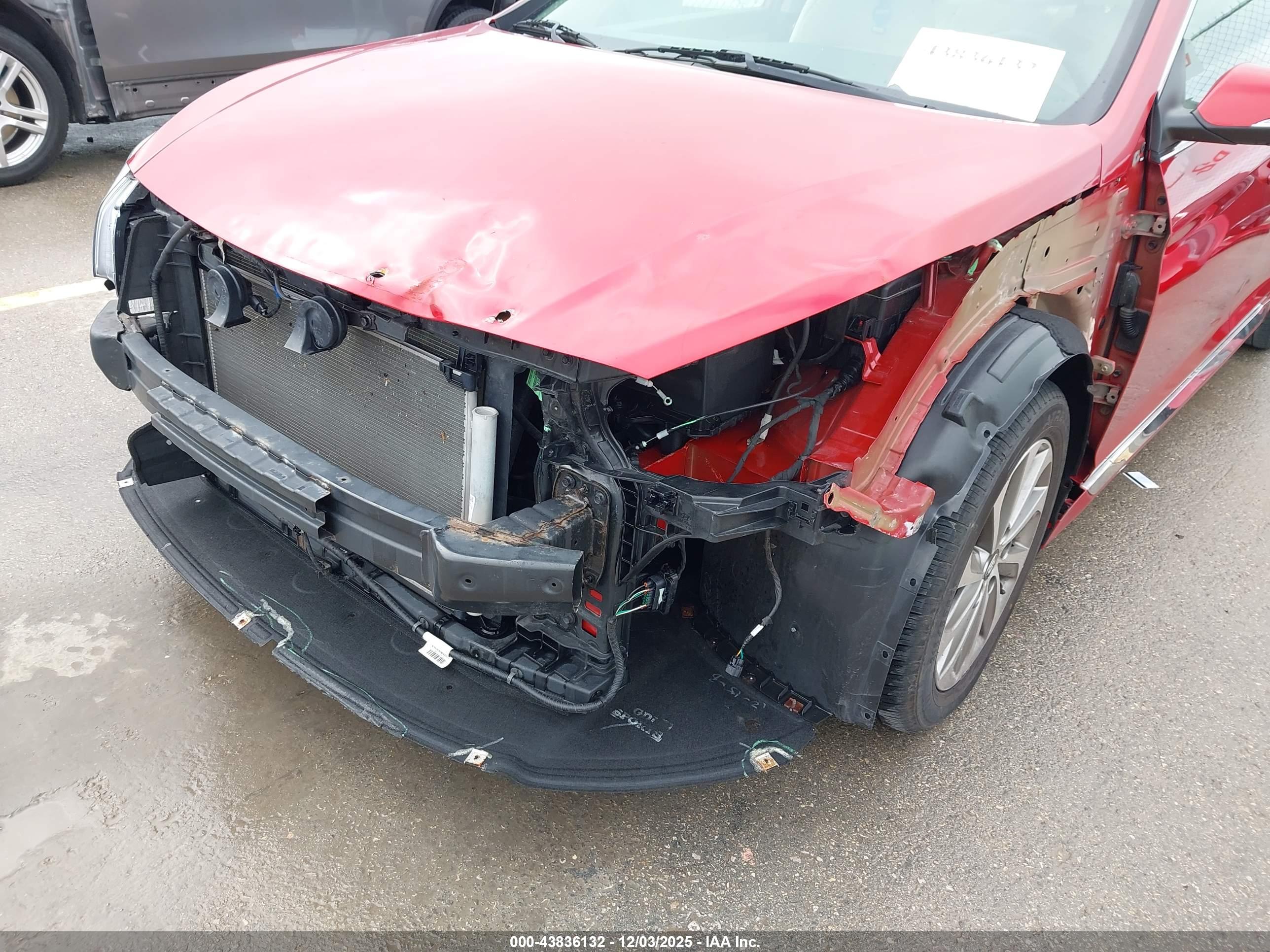 HYUNDAI SONATA image 6