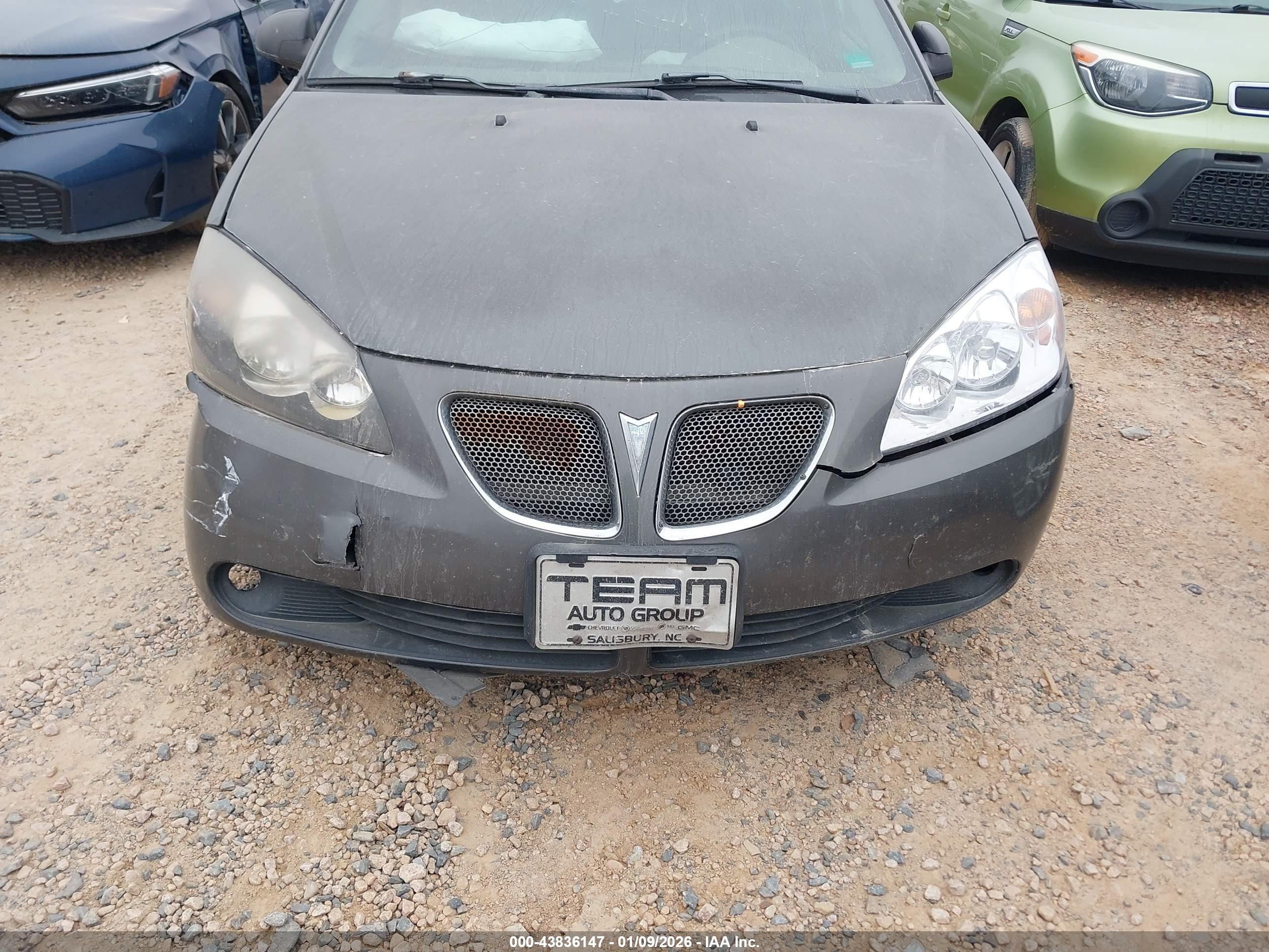 PONTIAC G6 image 6