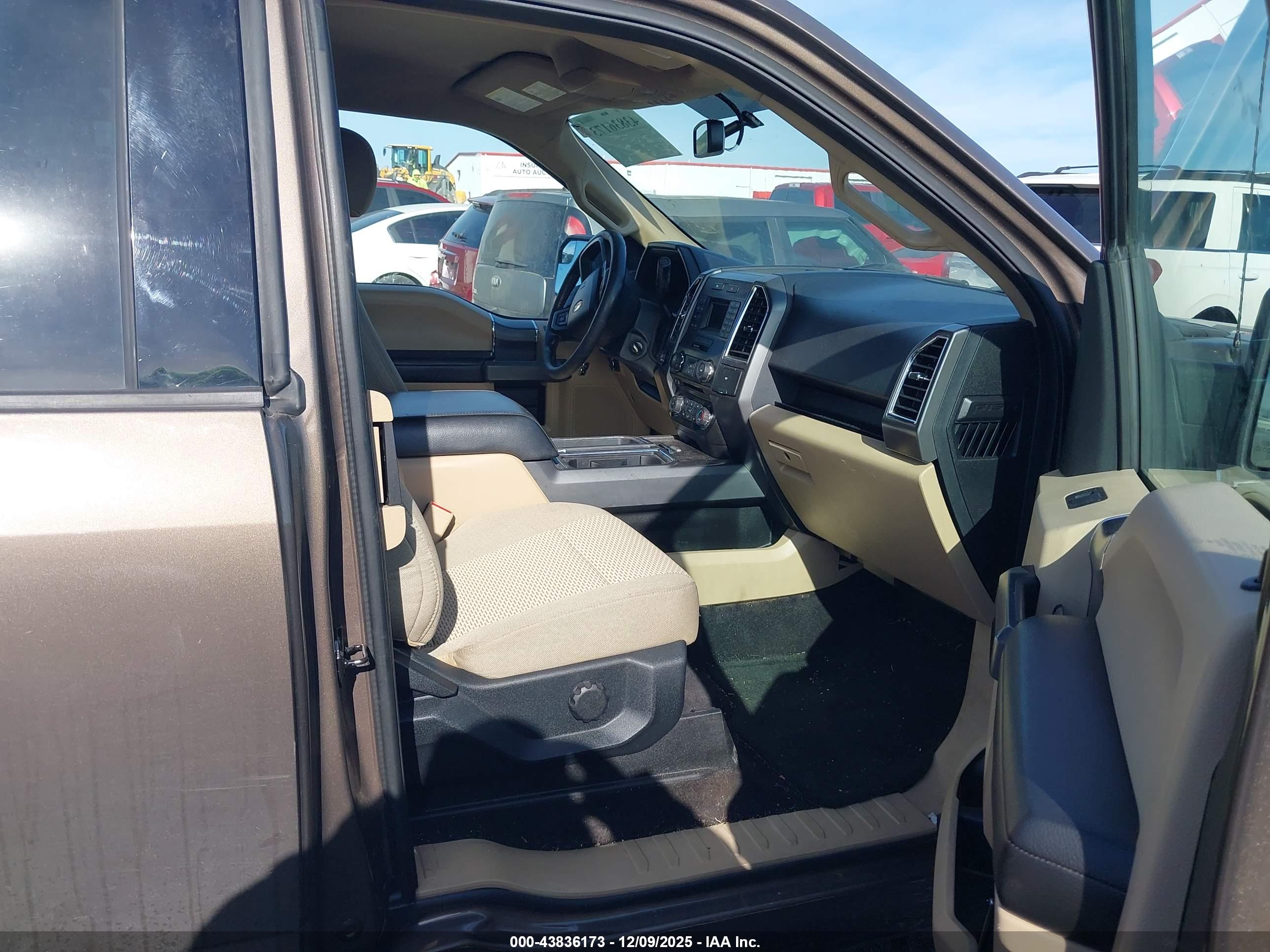 FORD F-150 image 5