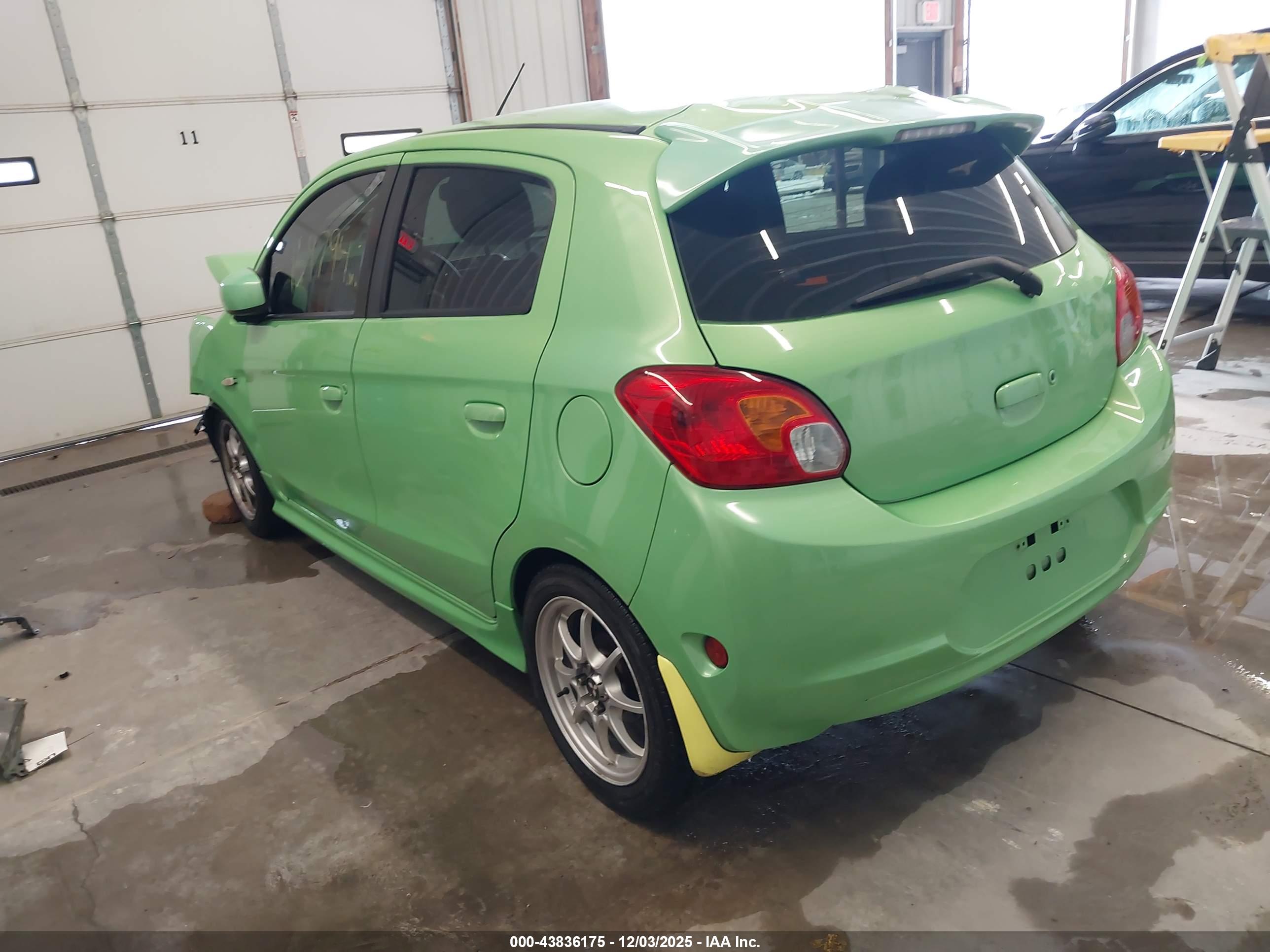MITSUBISHI MIRAGE image 3