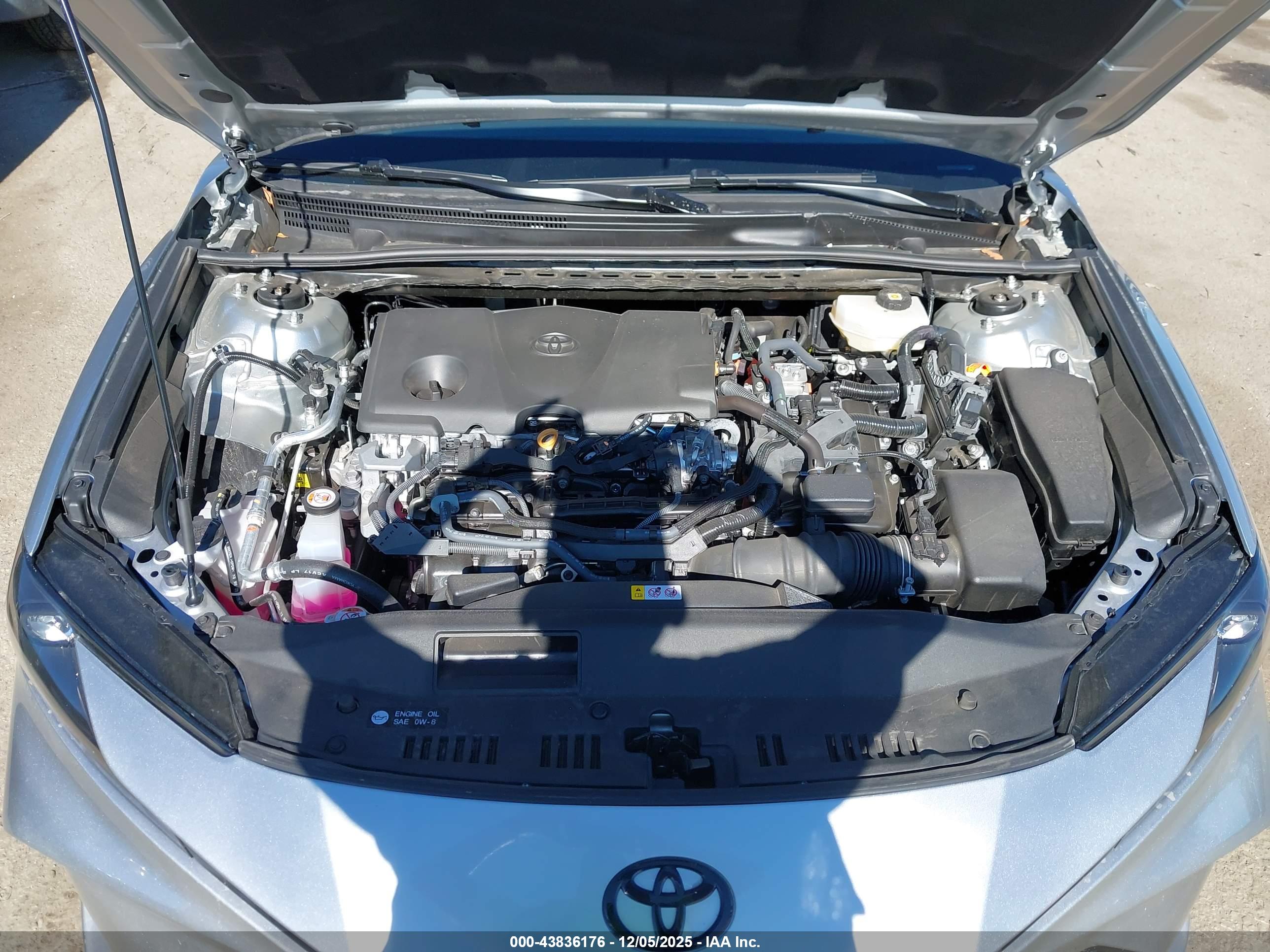 TOYOTA CAMRY image 10