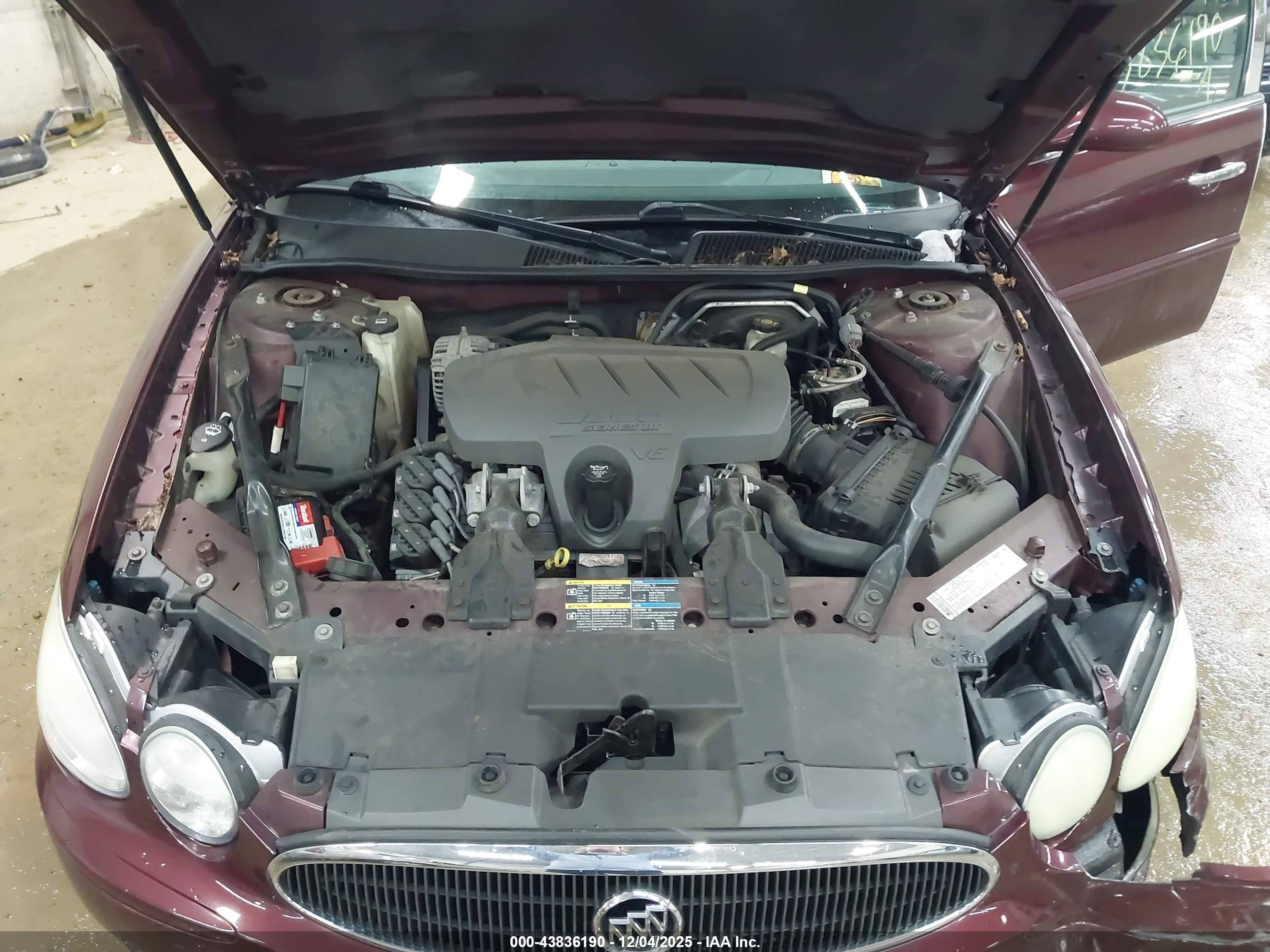BUICK LACROSSE image 10
