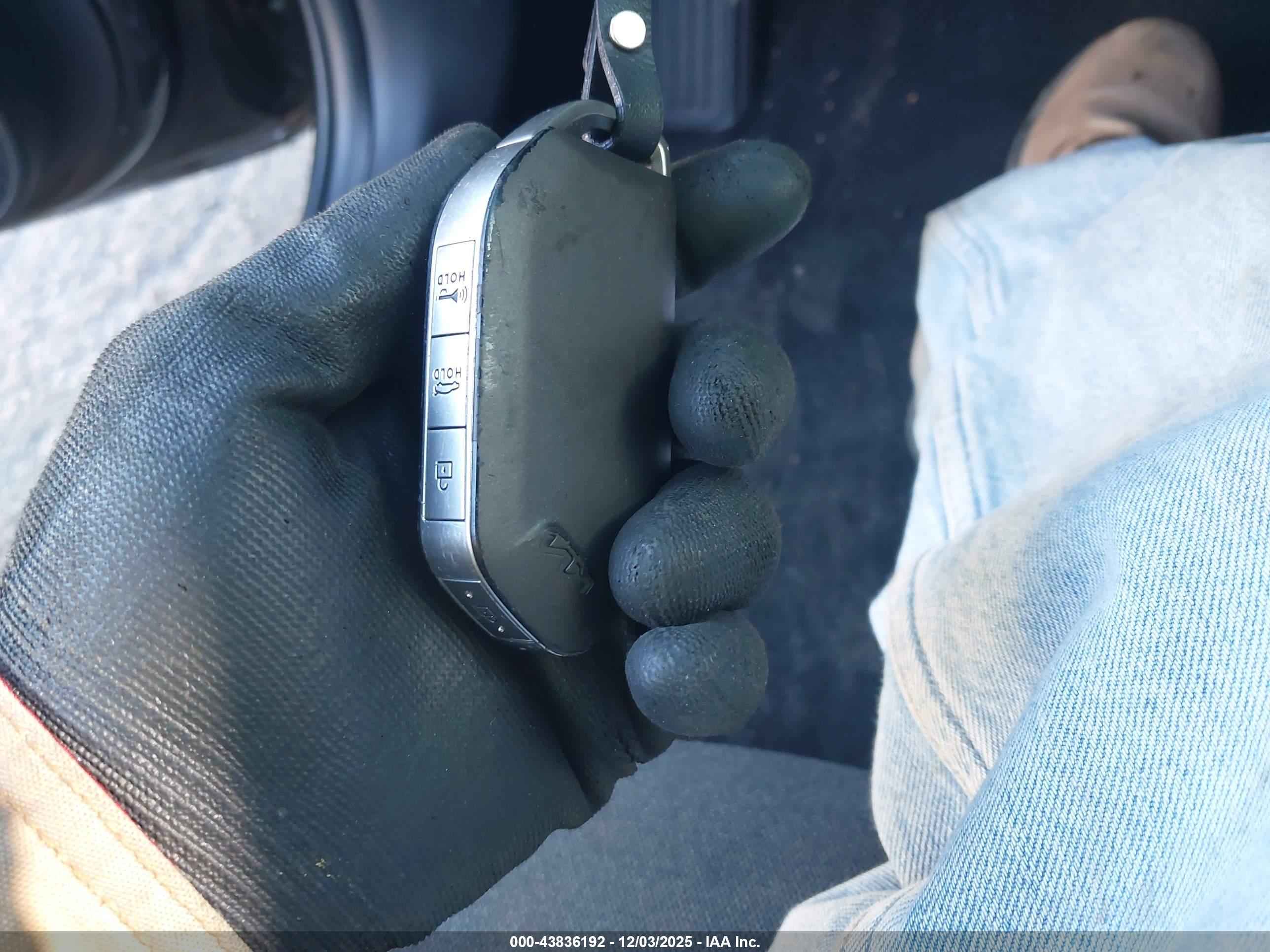 KIA K4 image 11