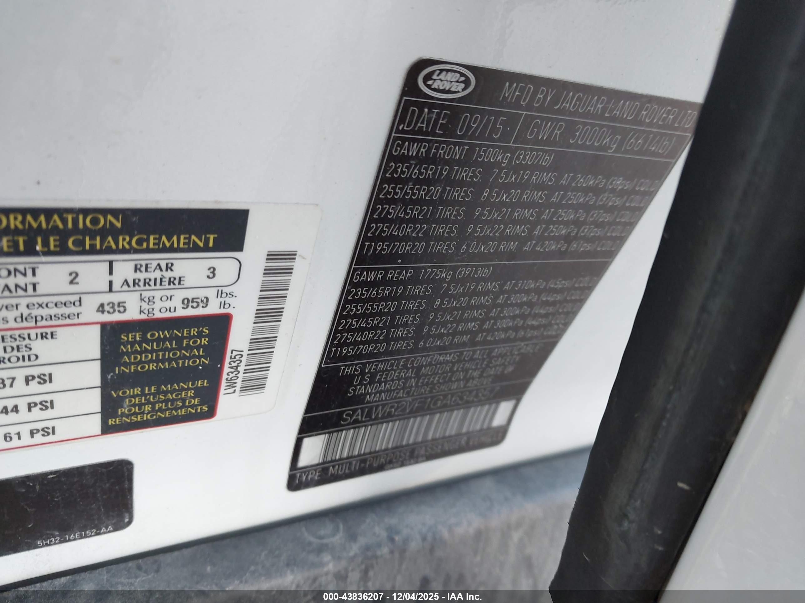 LAND ROVER image 9