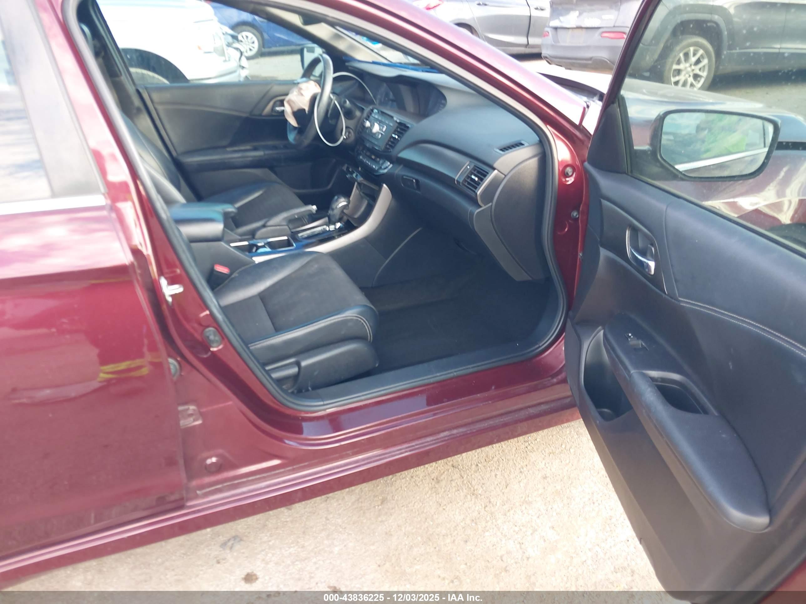 HONDA ACCORD image 5