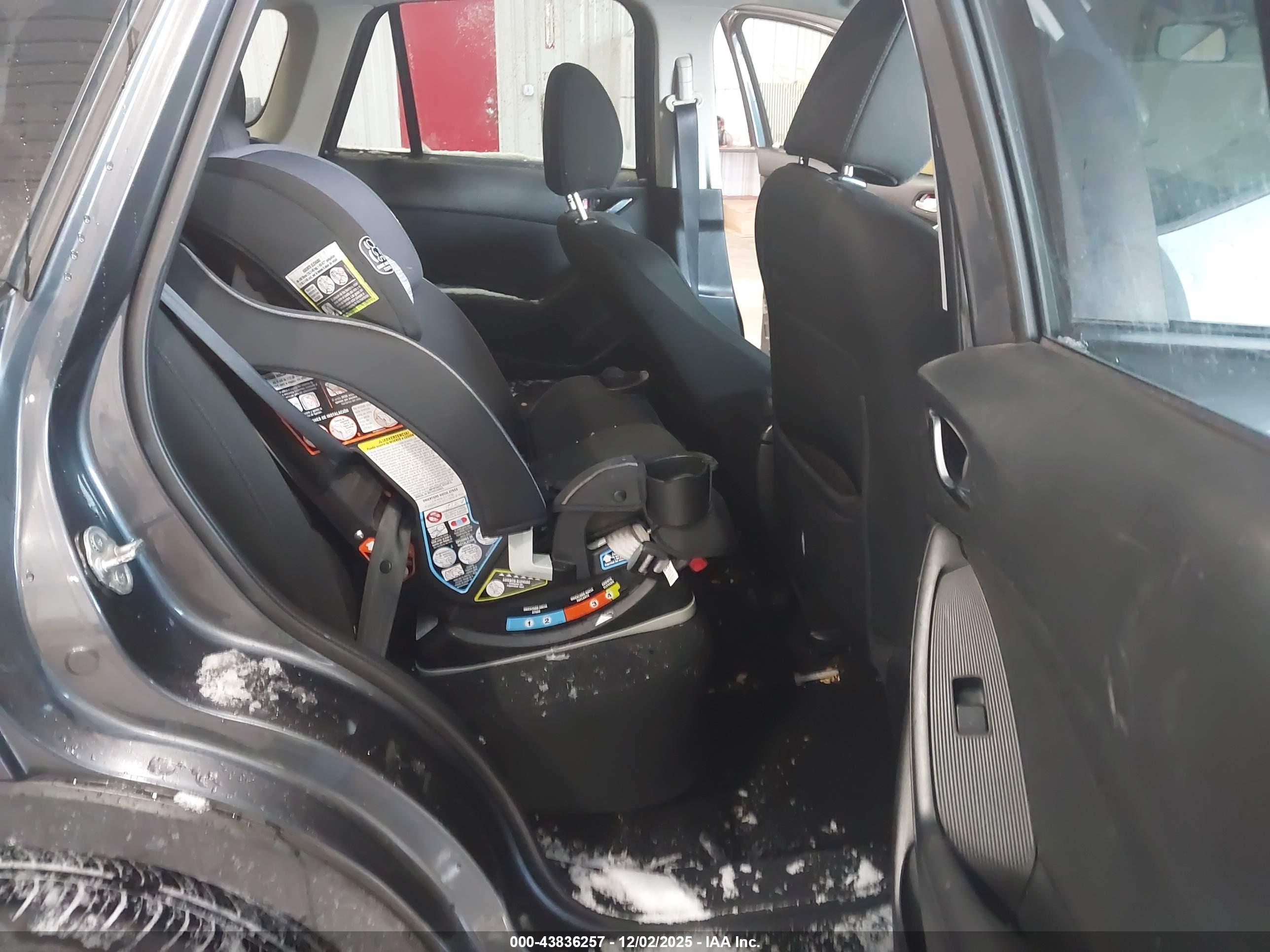 MAZDA CX-5 image 8