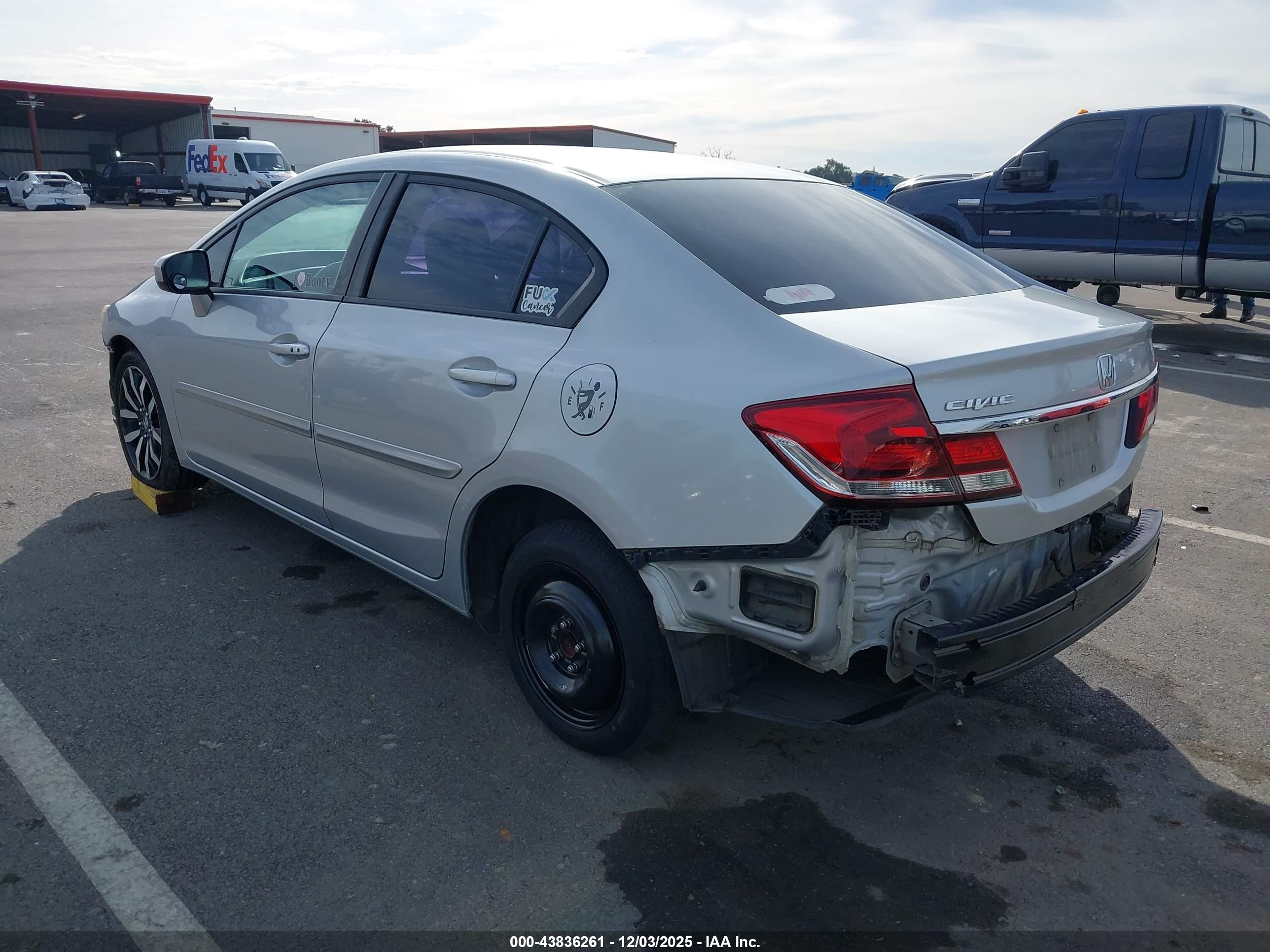 HONDA CIVIC image 3