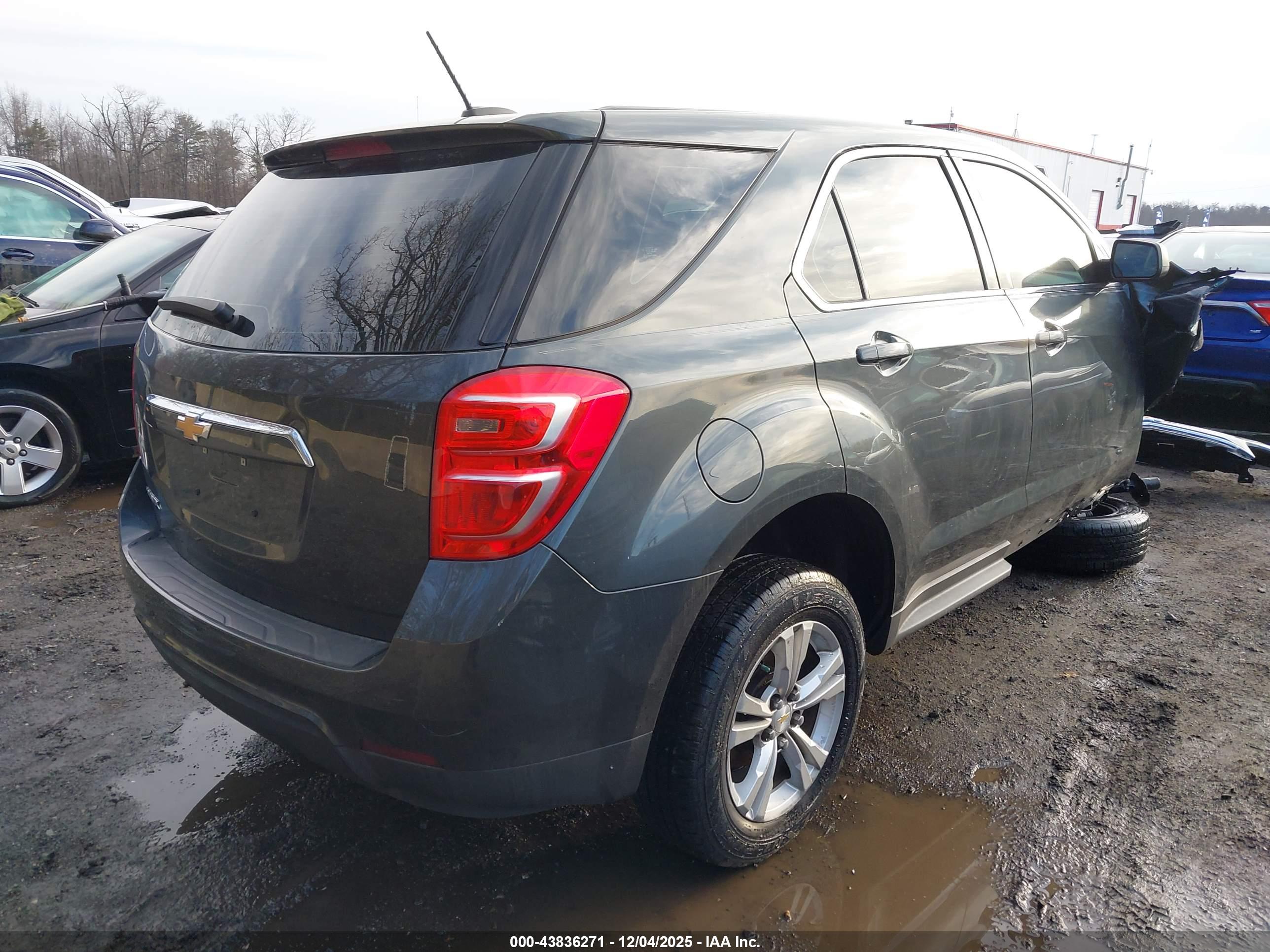 CHEVROLET EQUINOX image 4