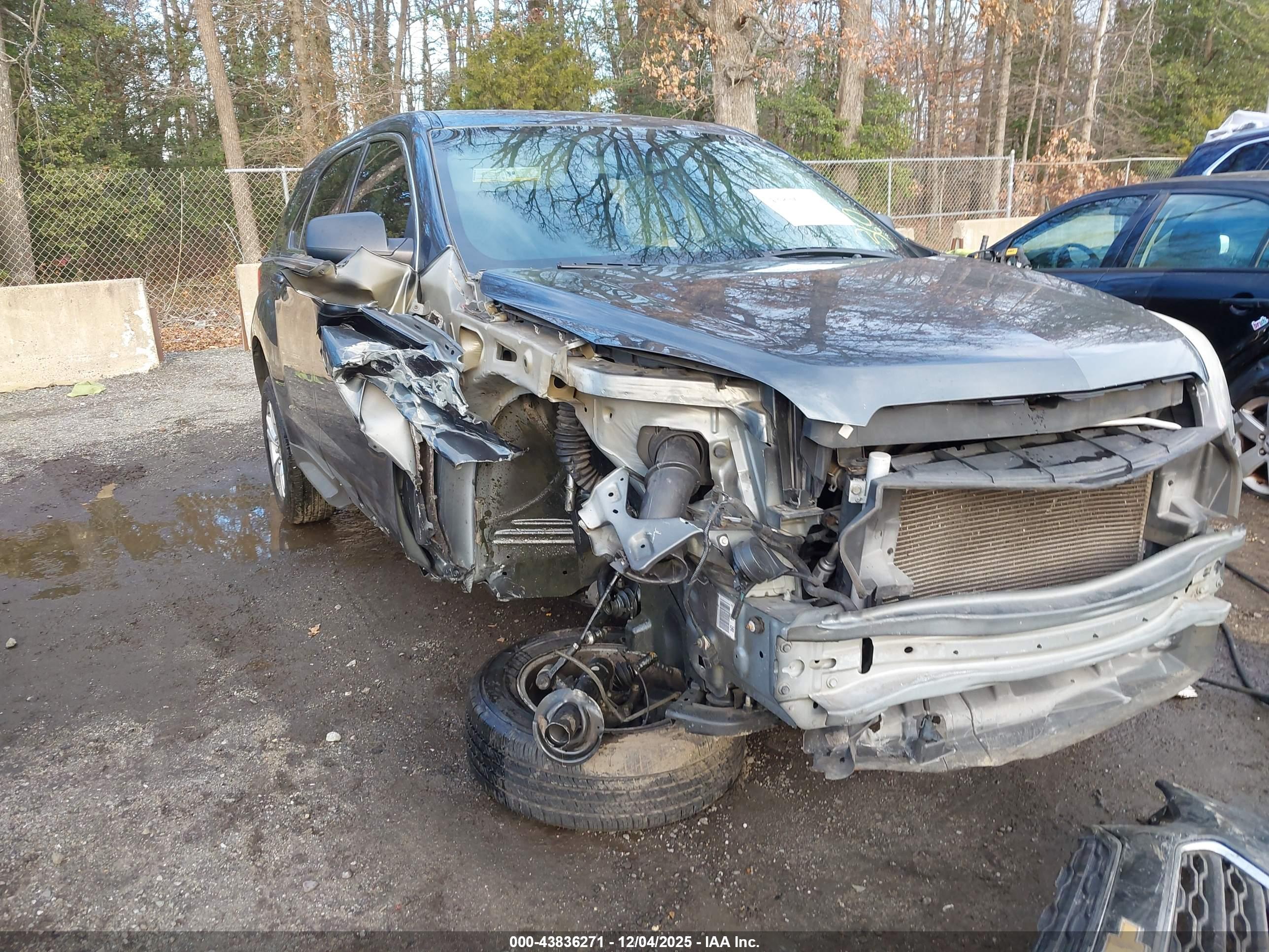 CHEVROLET EQUINOX image 6