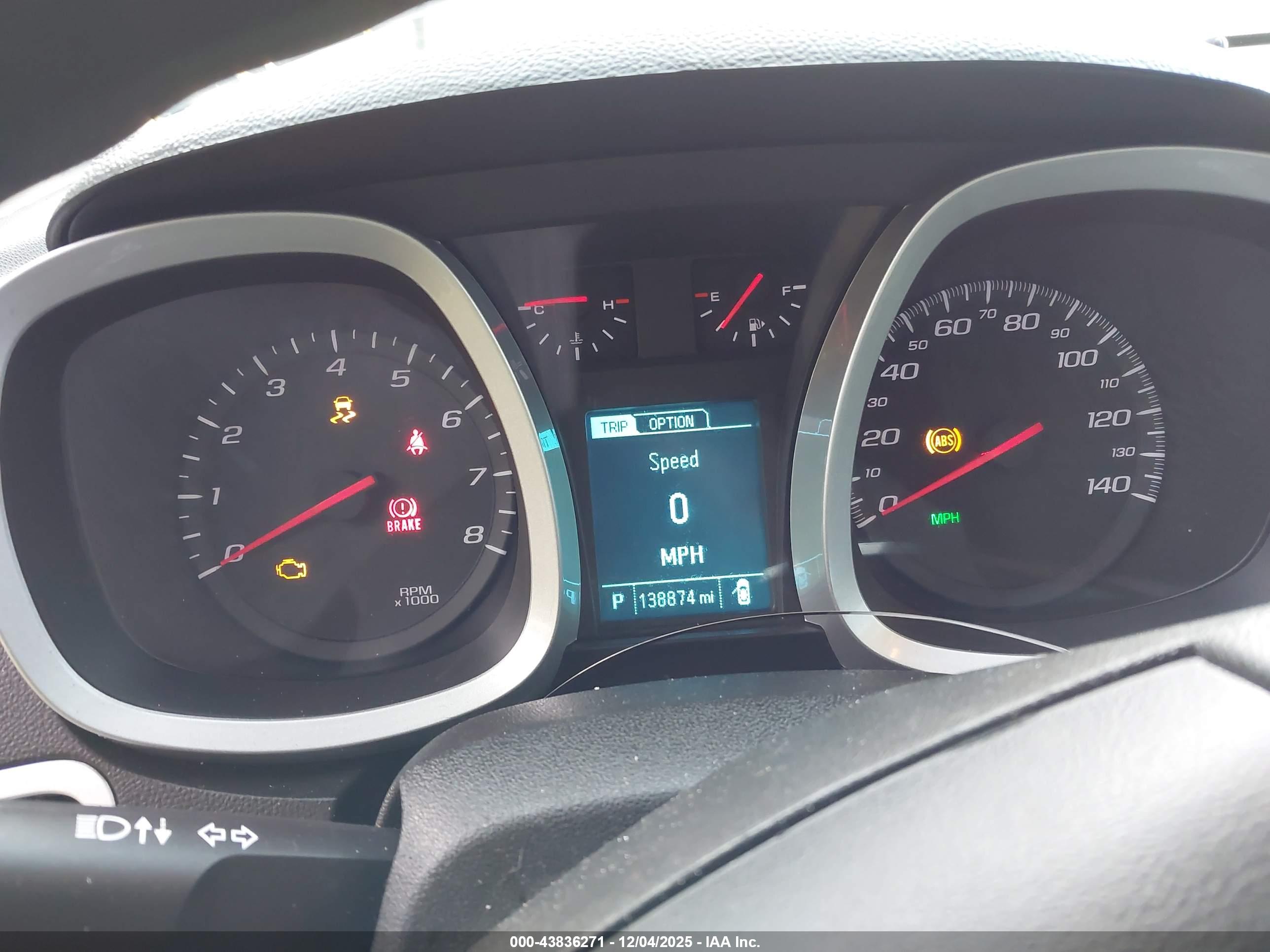 CHEVROLET EQUINOX image 7