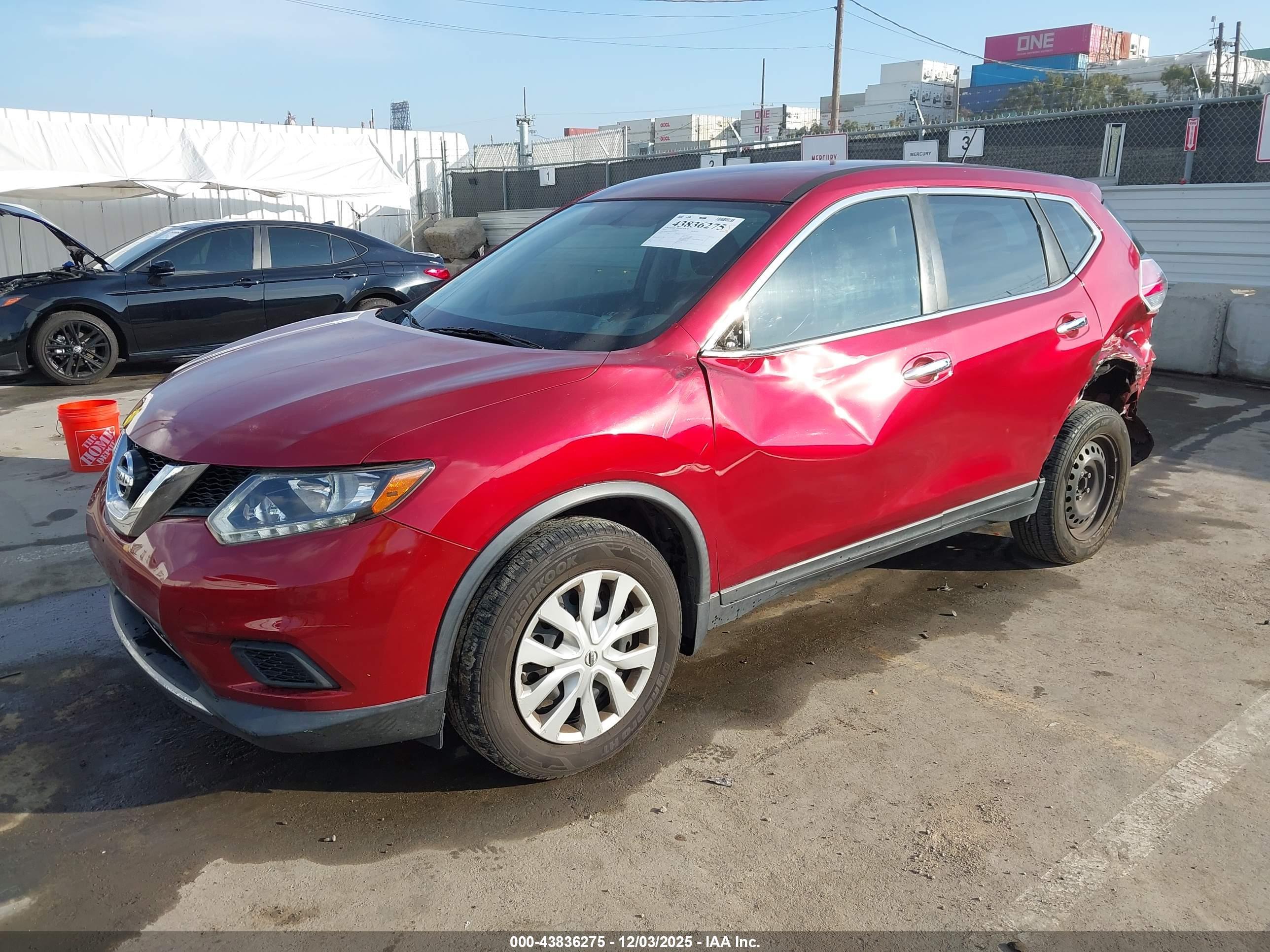 NISSAN ROGUE image 2