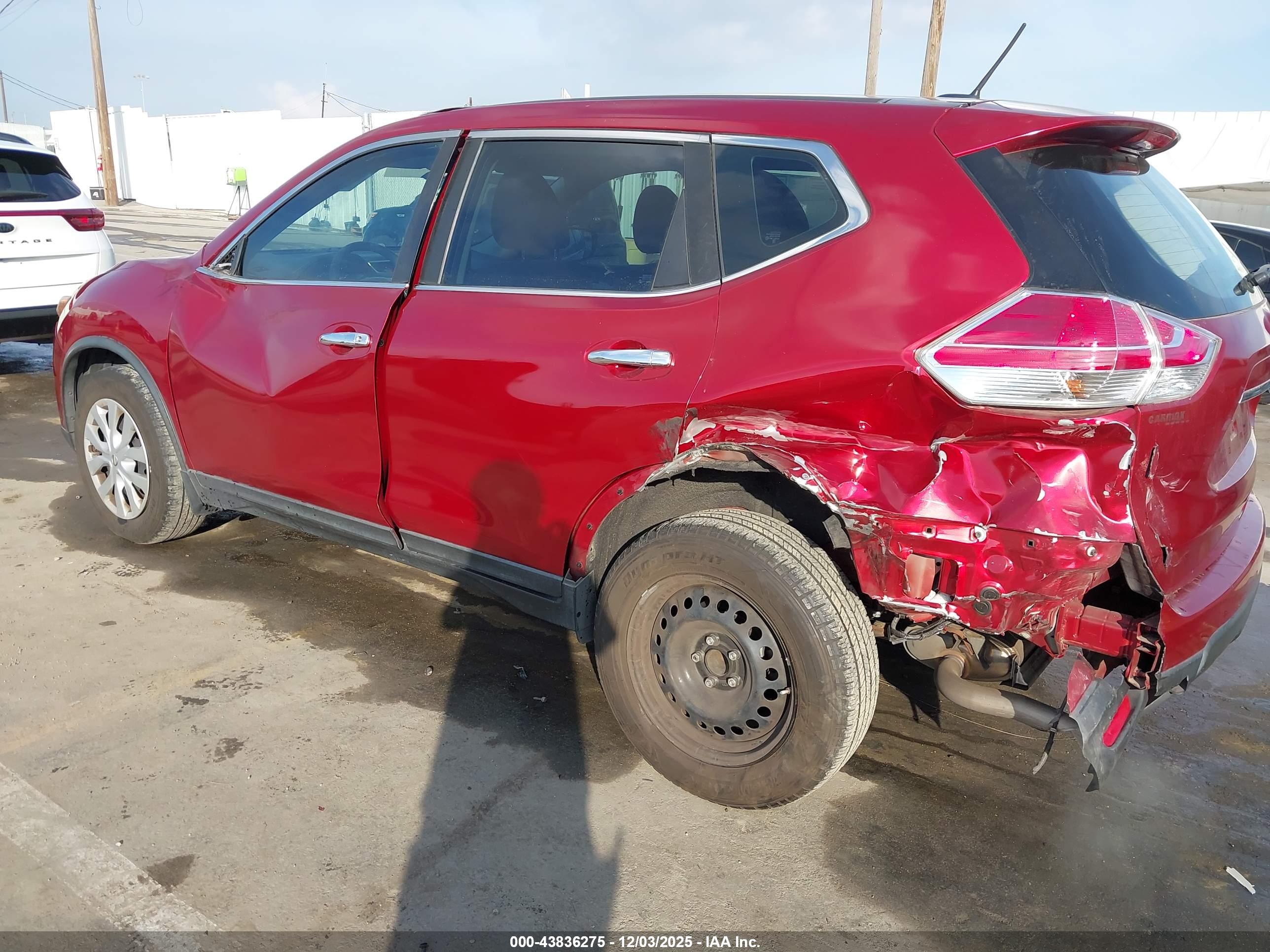 NISSAN ROGUE image 6
