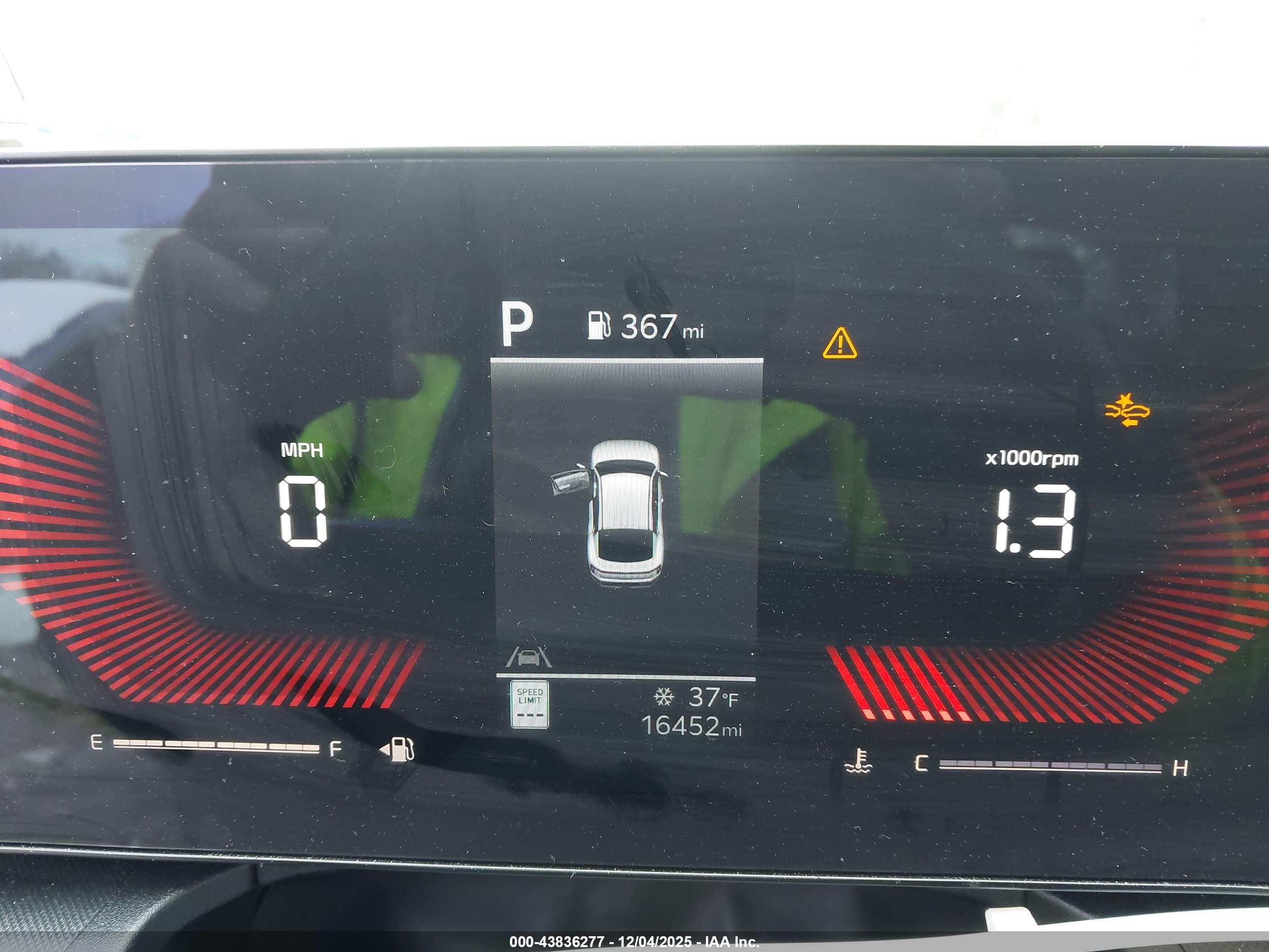 KIA K4 image 7